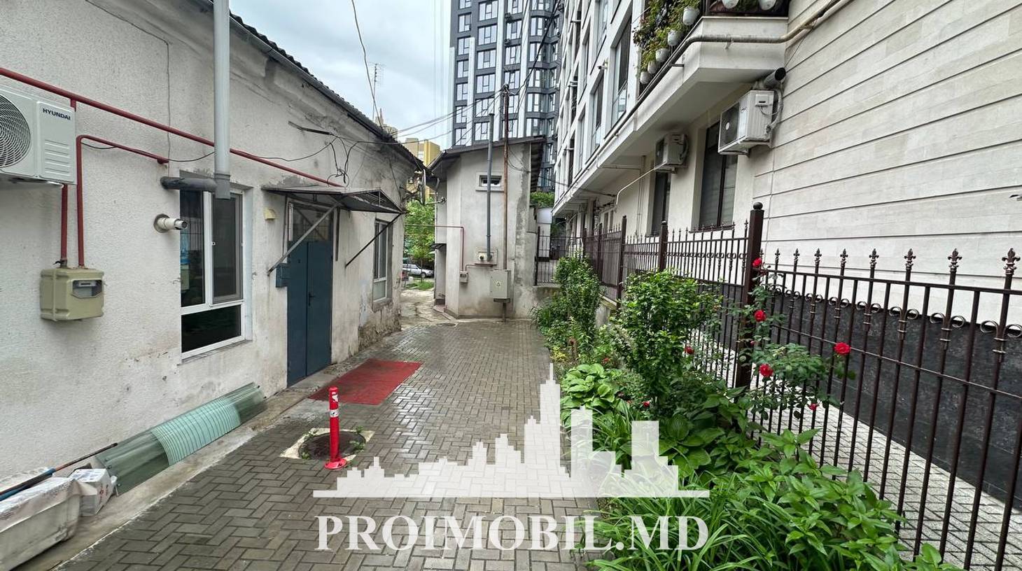 https://images.proimobil.md/QzS3R6rBxnoRS0EH4MSRu1CT3rw-PVBa0ldVHEeirGs/watermark:0.75:so:0:30:0.39/resize:fill:1460:816:1/gravity:ce/bG9jYWw6Ly8vZXN0YXRlL2xyL2Y3ZTEwYzU3LTYzNDgtNDhkMS1iMzQwLTQ5MDMyYTg3ZWFiNC5qcGVn
