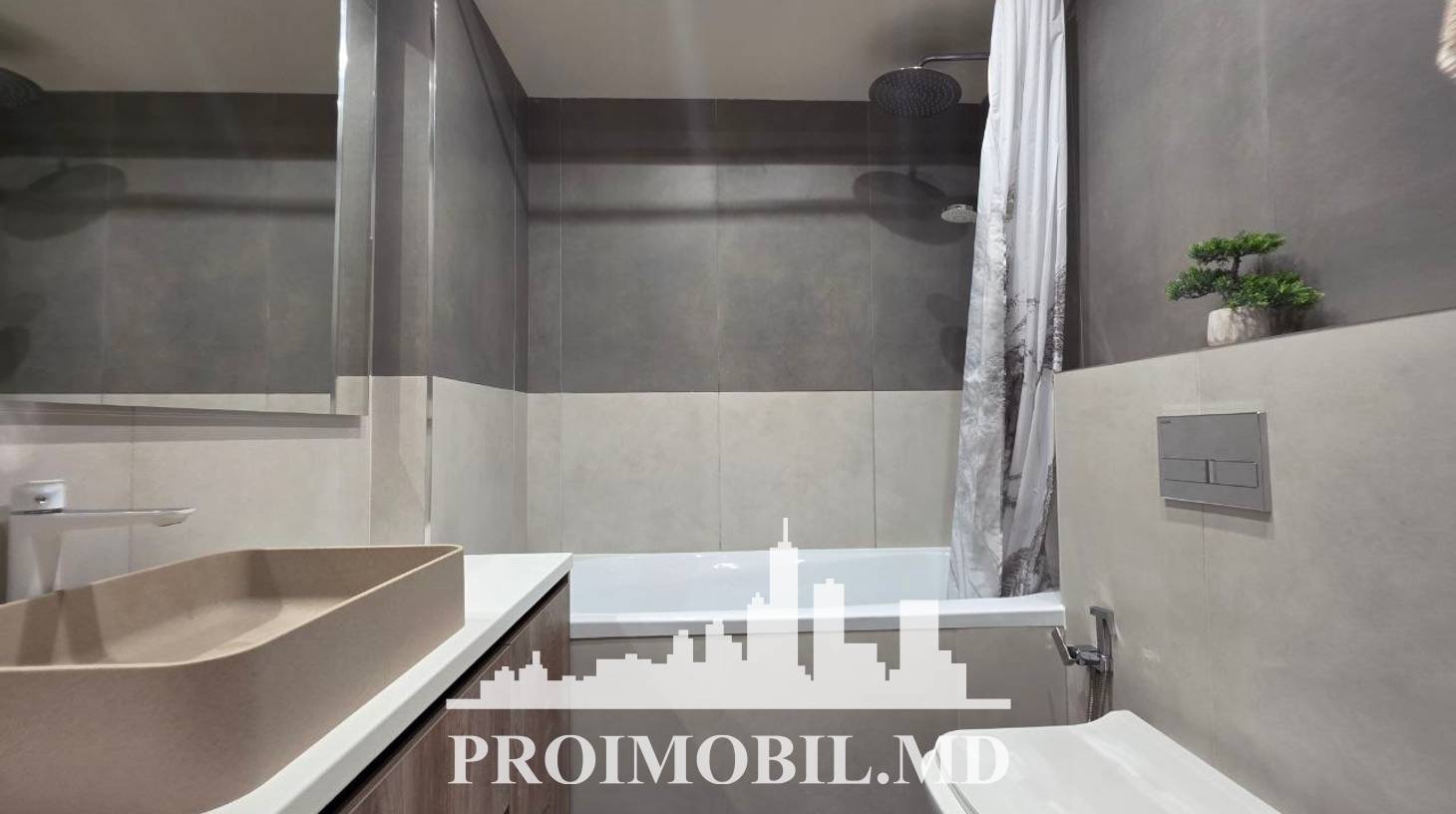 https://images.proimobil.md/R-6PmwRlvmkYLyEjJ73eW2-NgU4etKUeCPo9tGBXU8Y/watermark:0.75:so:0:30:0.39/resize:fill:1460:816:1/gravity:ce/bG9jYWw6Ly8vZXN0YXRlL2xyLzc5ZGJmY2I3LWRkYmYtNDZlZC05NWVkLTE2MWY0Y2EwMDRmYy5qcGVn