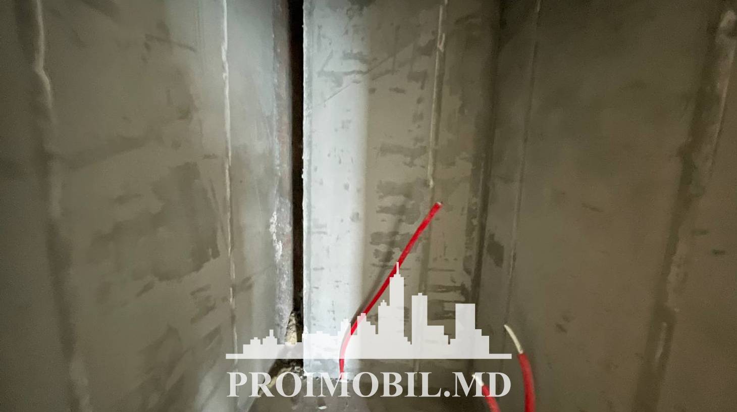 https://images.proimobil.md/R2hksrSRyyEVX2BRy6DXF0hoDaxDSqdOT9ME_QcxDFQ/watermark:0.75:so:0:30:0.39/resize:fill:1460:816:1/gravity:ce/bG9jYWw6Ly8vZXN0YXRlL2xyL2U1ZWZkMDI4LWZkNzQtNDBhOS1iMmU4LTU3NTZlMmU4YzlkOC5qcGVn