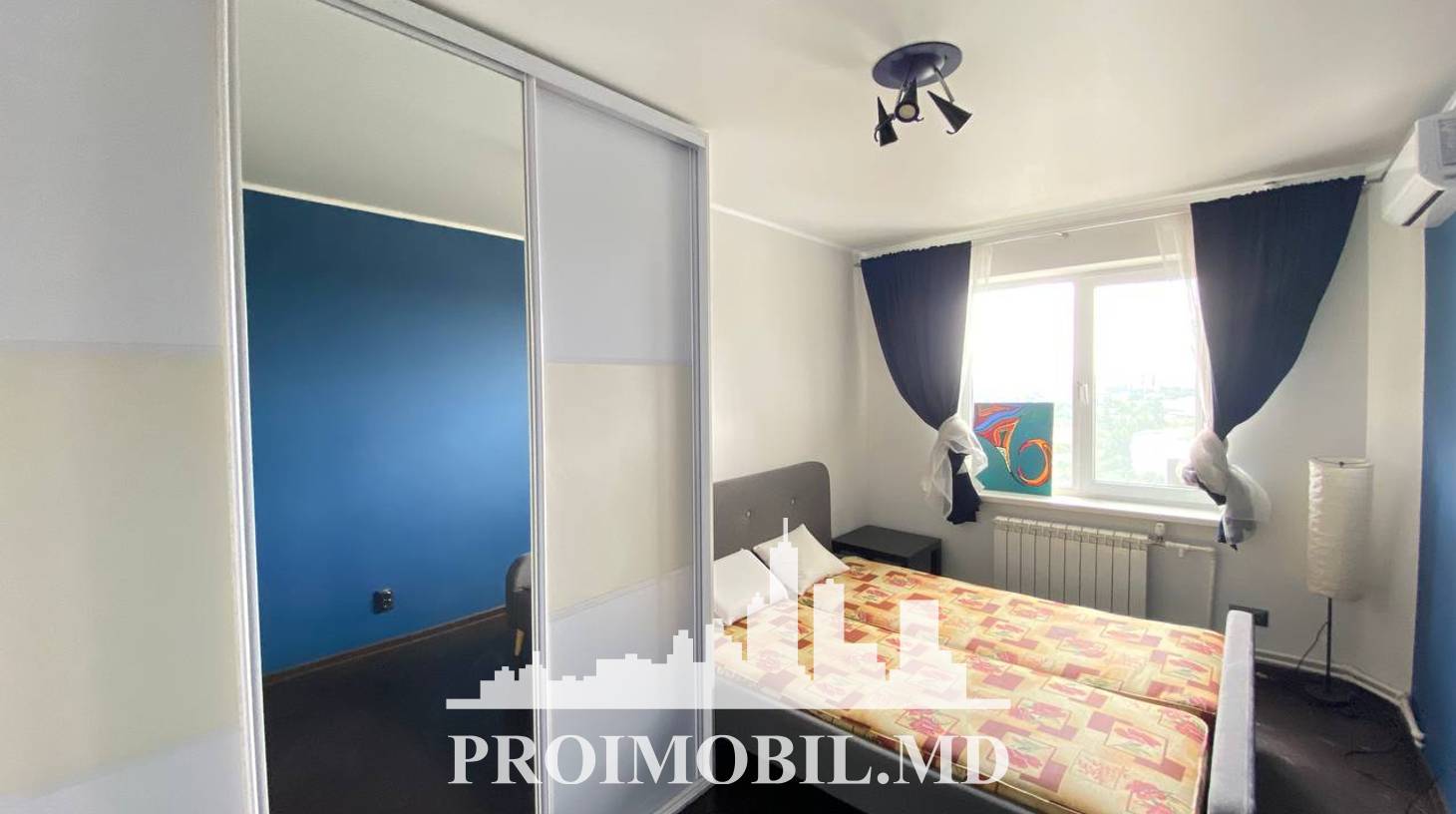 https://images.proimobil.md/R2kc4n-3RxjB2HiY6fVWYe8haerifX09ImKMih0-0fw/watermark:0.75:so:0:30:0.39/resize:fill:1460:816:1/gravity:ce/bG9jYWw6Ly8vZXN0YXRlL2xyLzFhM2MwYTFiLTVlMDAtNGI2YS1iZmNiLTRjYmUzNDQyMDNhNC5qcGVn