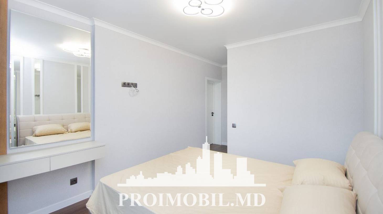 https://images.proimobil.md/R6RqHZIMVyV6ChjodbxS2yCH-YlVspKQevgOZ-oFc68/watermark:0.75:so:0:30:0.39/resize:fill:1460:816:1/gravity:ce/bG9jYWw6Ly8vZXN0YXRlL2xyLzgyMWQ1NWEzLWU5MzctNDM4MS05YjhlLTI5M2FmMmYxZDQyZi5qcGVn