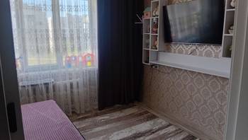 https://images.proimobil.md/R8Xn4TlbP9qN27mnQKgNFVQ5Bd-to98tdIlk3K2Tc40/resize:fill:350:198:1/gravity:ce/bG9jYWw6Ly8vZXN0YXRlL2xyLzBiMjQ1Y2RlLWI3YWEtNGZlOS1hMTc5LTk5NzcyOTZkMGRjZS5qcGVn