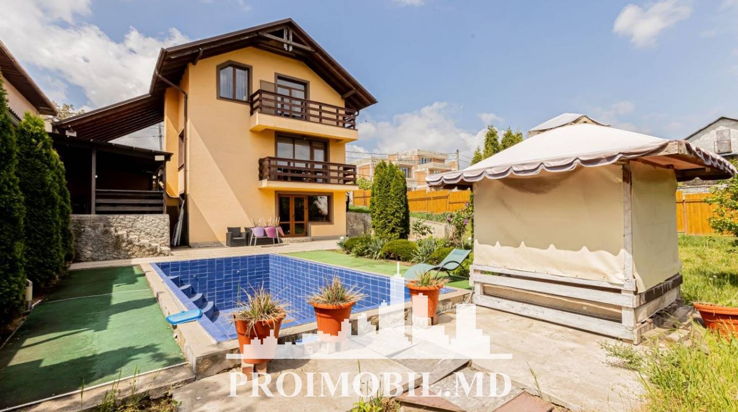 https://images.proimobil.md/RCJ4NRsAP2QjvPcEsiR36Aha837APMZFy_55_Zptco0/watermark:0.75:so:0:30:0.39/resize:fill:1460:816:1/gravity:ce/bG9jYWw6Ly8vZXN0YXRlL2xyL2JjNmMyM2ZhLTI3ZTMtNDUyMy05YmY0LWI4OWRjN2Q5YjRmOC5qcGVn