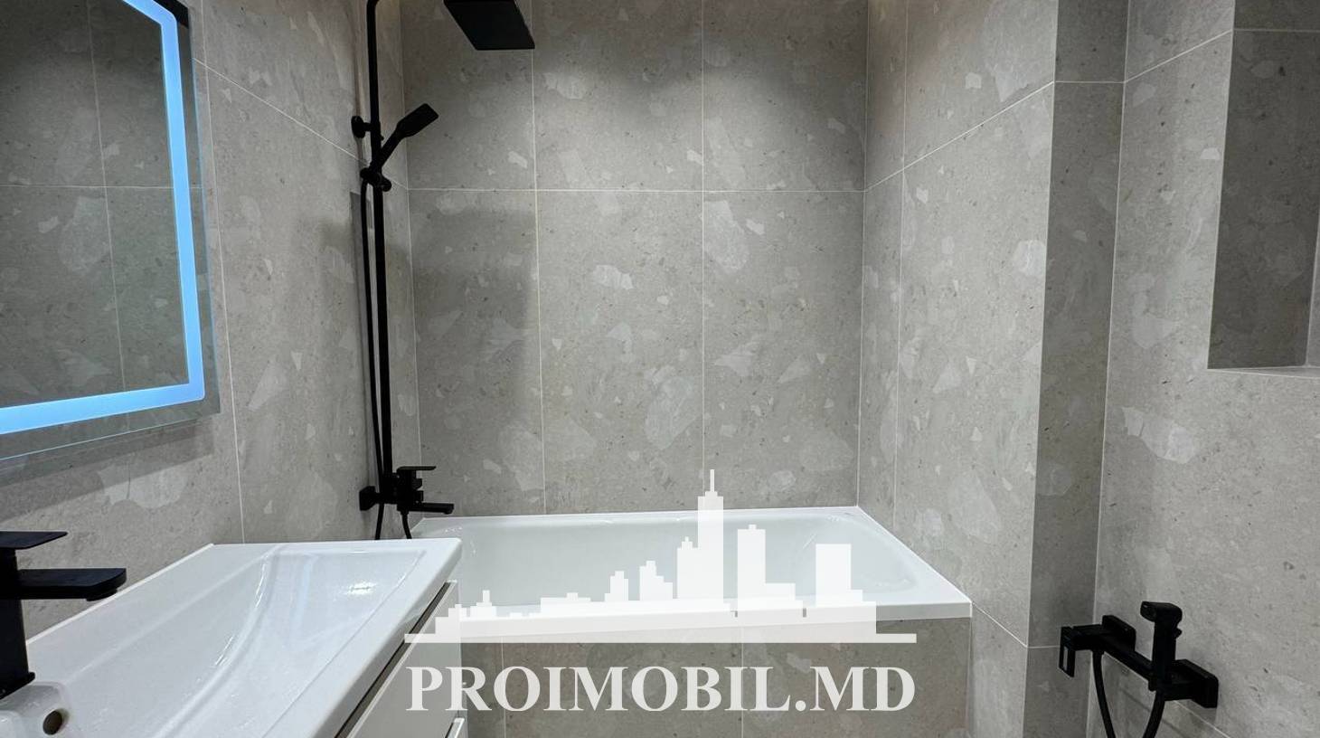 https://images.proimobil.md/REe8YAm_UBP8Tr0N3-S-WwBFOhclsg3ehb3oMwRj-Vo/watermark:0.75:so:0:30:0.39/resize:fill:1460:816:1/gravity:ce/bG9jYWw6Ly8vZXN0YXRlL2xyL2I5MDI0YmE1LTE0ZDctNDYxYS04MWU0LWM0ZjA5M2YyYmI1Ni5qcGVn