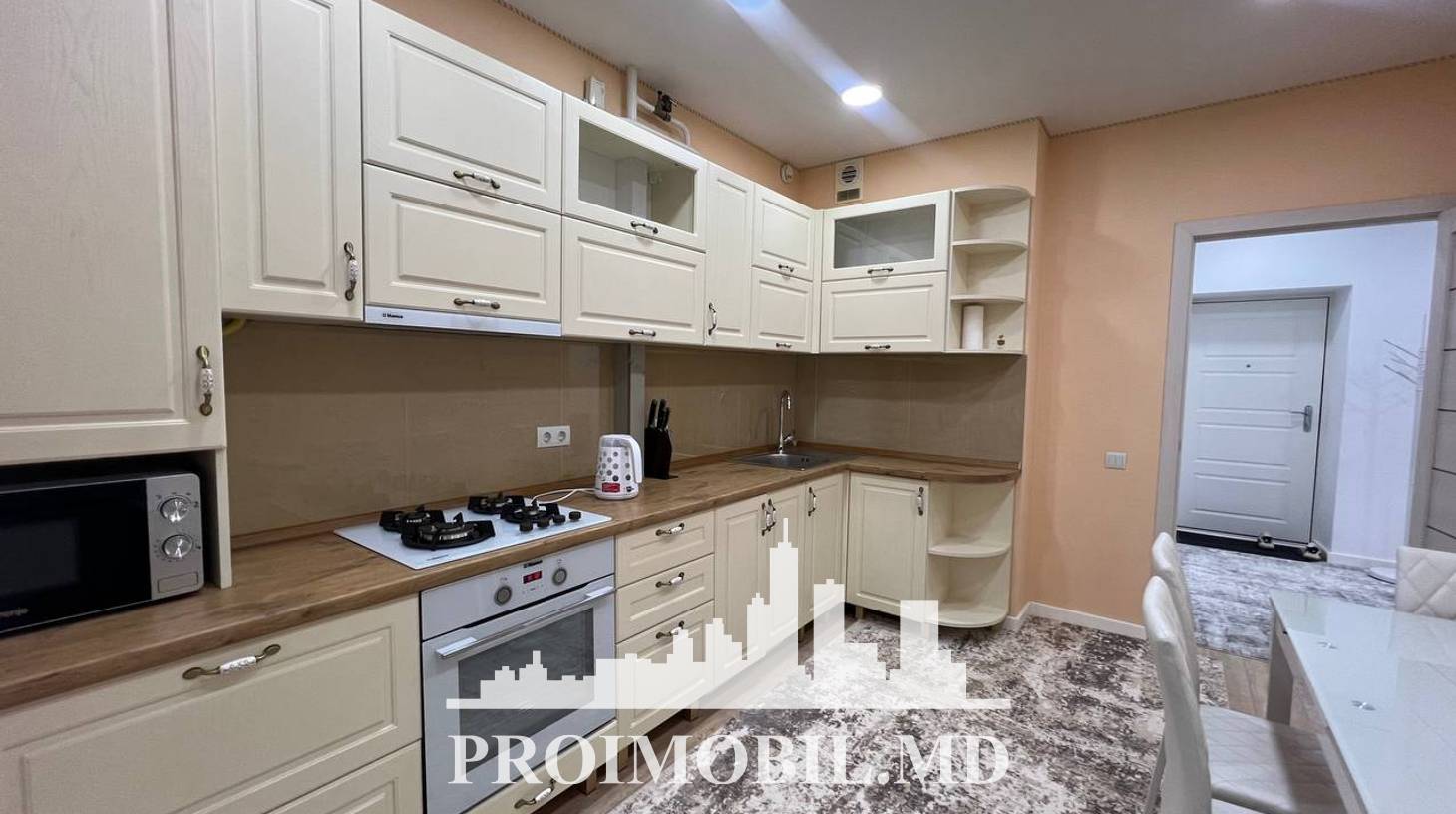 https://images.proimobil.md/RH-022FsOjiGdfK1OTypPPJ6gVTxWGk68Pi8QwdDqiA/watermark:0.75:so:0:30:0.39/resize:fill:1460:816:1/gravity:ce/bG9jYWw6Ly8vZXN0YXRlL2xyLzJhNGMwNzMyLTA3YTItNGU4Ny1iZGRmLTRhYzM0NGY2NmI5OS5qcGVn