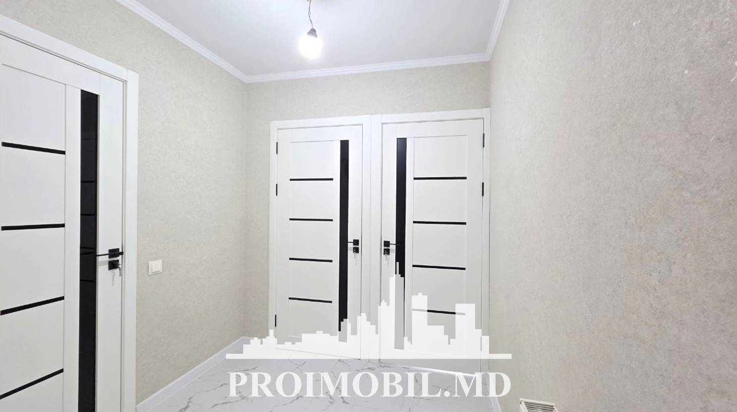 https://images.proimobil.md/RLotwc04t1XRiHiUB-p3I7OQQGO3vTQdcUB8kHsx0GU/watermark:0.75:so:0:30:0.39/resize:fill:1460:816:1/gravity:ce/bG9jYWw6Ly8vZXN0YXRlL2xyLzM1NDY5MmY0LWY0YWUtNDMwNC04NDRhLWQ3ZjA2MmE5MDFkMS5qcGVn