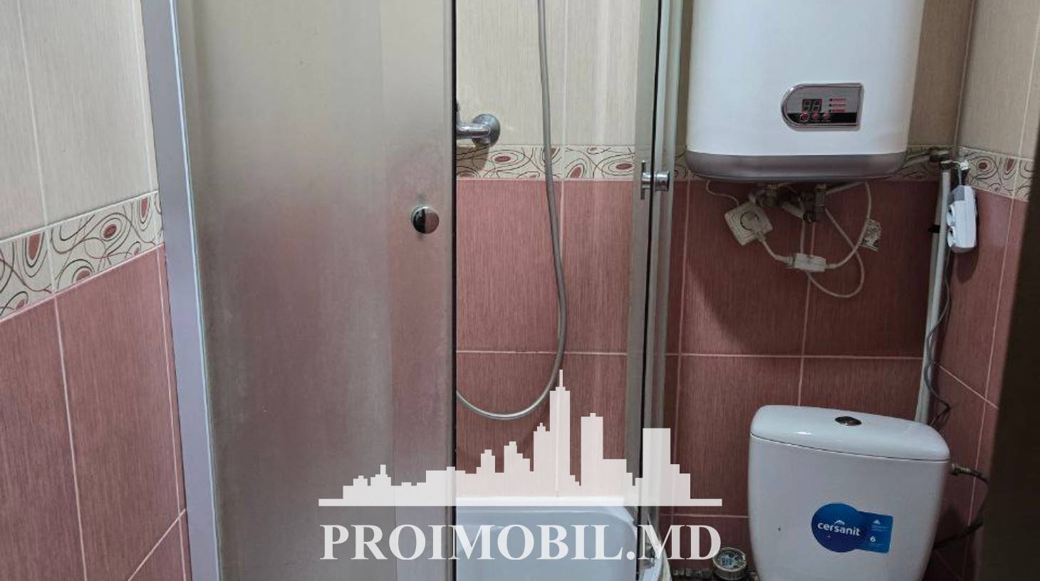 https://images.proimobil.md/RP33eLtpJPi-L8oZIbYwRHk01FCqsy6ltlL6NgWAEHc/watermark:0.75:so:0:30:0.39/resize:fill:1460:816:1/gravity:ce/bG9jYWw6Ly8vZXN0YXRlL2xyL2M3MDViZjdjLTk5NDUtNDJjMS04YzZiLTYwZTRmN2RmZTgyMS5qcGVn