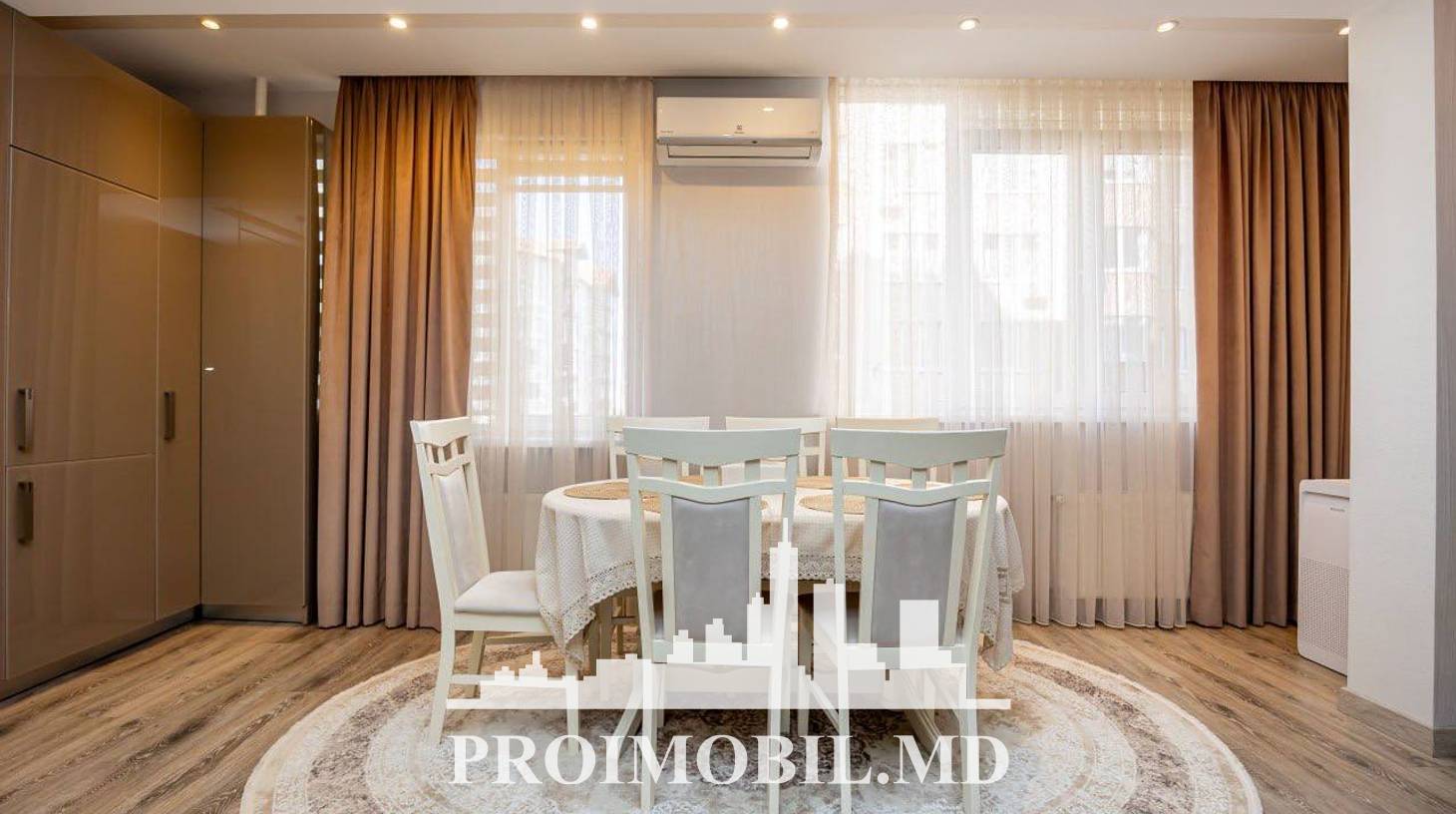 https://images.proimobil.md/RPqUXZebXR1C7Amdeh879S0R99ZTftIr_YkVLryoL3U/watermark:0.75:so:0:30:0.39/resize:fill:1460:816:1/gravity:ce/bG9jYWw6Ly8vZXN0YXRlL2xyLzkwYTYxM2Y4LWFkNTYtNGZkNy05MzY2LTc3NTc2NWZkNWVmZC5qcGVn