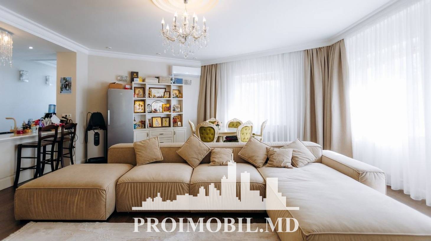 https://images.proimobil.md/RS-K2loH0Jls4j8GNml-GCWFEErpov4vbS5BbMkDeZI/watermark:0.75:so:0:30:0.39/resize:fill:1460:816:1/gravity:ce/bG9jYWw6Ly8vZXN0YXRlL2xyL2I0NjFmMjU4LWYzYmUtNGVhNS1hNjYyLWU0OThjZDY3NTA4Yy5qcGVn