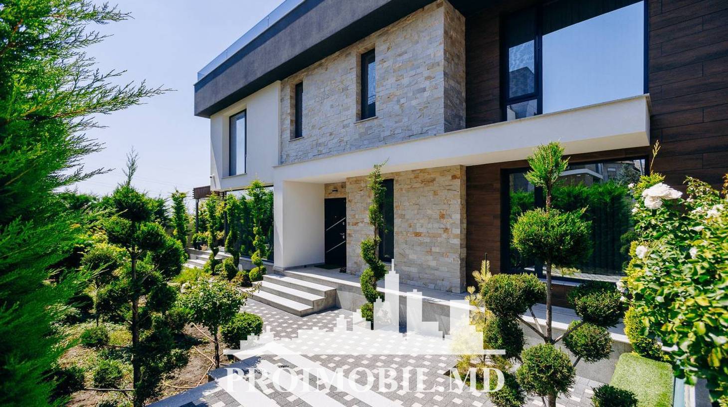 https://images.proimobil.md/RSYf7bvVRB3IMdh3LGrM8W0nB04bwRTm6HYBtkfguSE/watermark:0.75:so:0:30:0.39/resize:fill:1460:816:1/gravity:ce/bG9jYWw6Ly8vZXN0YXRlL2xyLzdiN2NkNmI1LTg4MDktNGNmOS1iYmY2LTc4OGQ1Y2QwZjJjNy5qcGVn