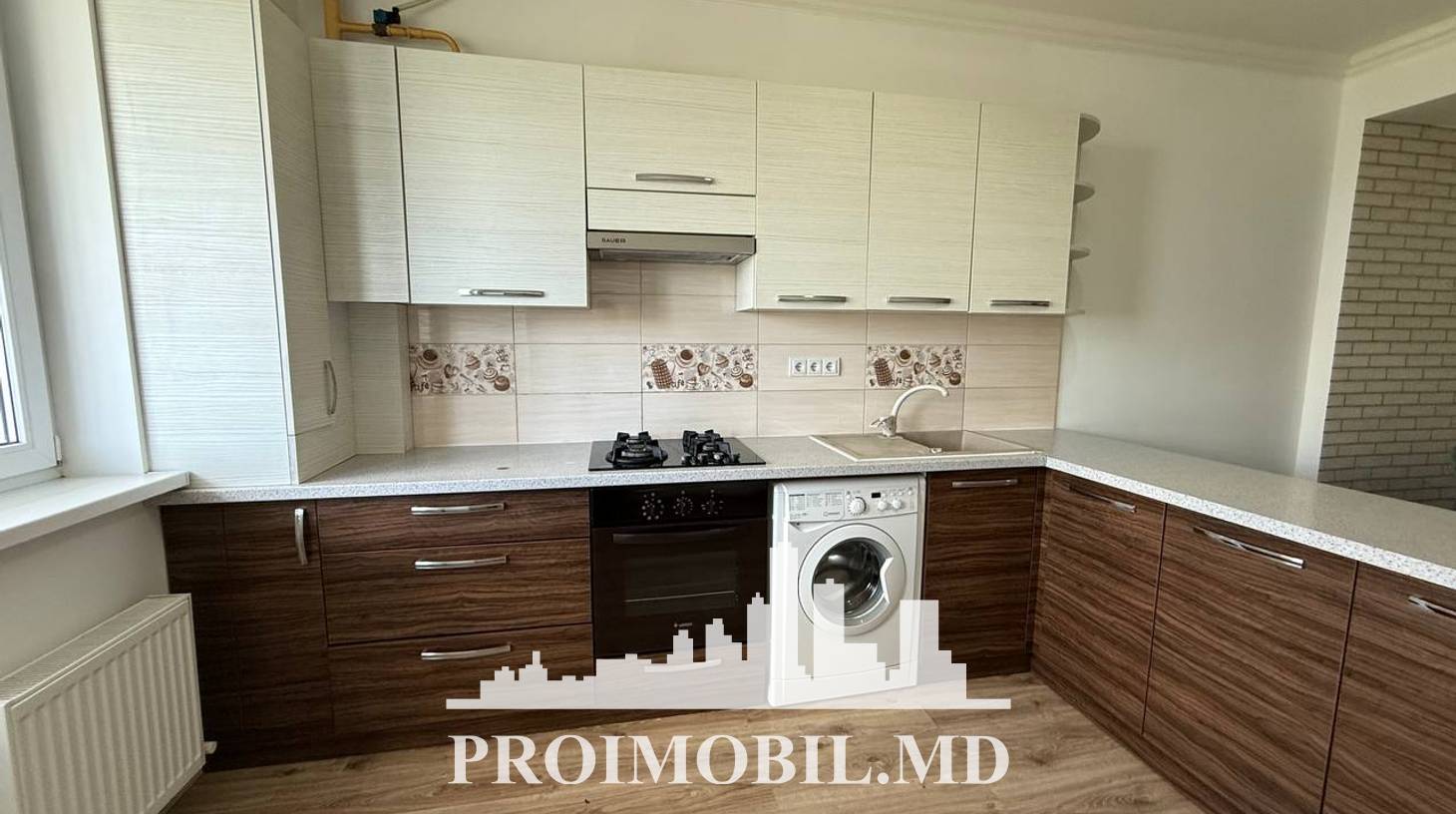 https://images.proimobil.md/RUNZmt5h__w8e48D2fJQDBkbvt6rWfOp1_pxjyXgGAA/watermark:0.75:so:0:30:0.39/resize:fill:1460:816:1/gravity:ce/bG9jYWw6Ly8vZXN0YXRlL2xyLzExODU1NGNmLTFiOTAtNDFkZi05ZmM0LTRlZTc2MDVlYzA2Yi5qcGVn