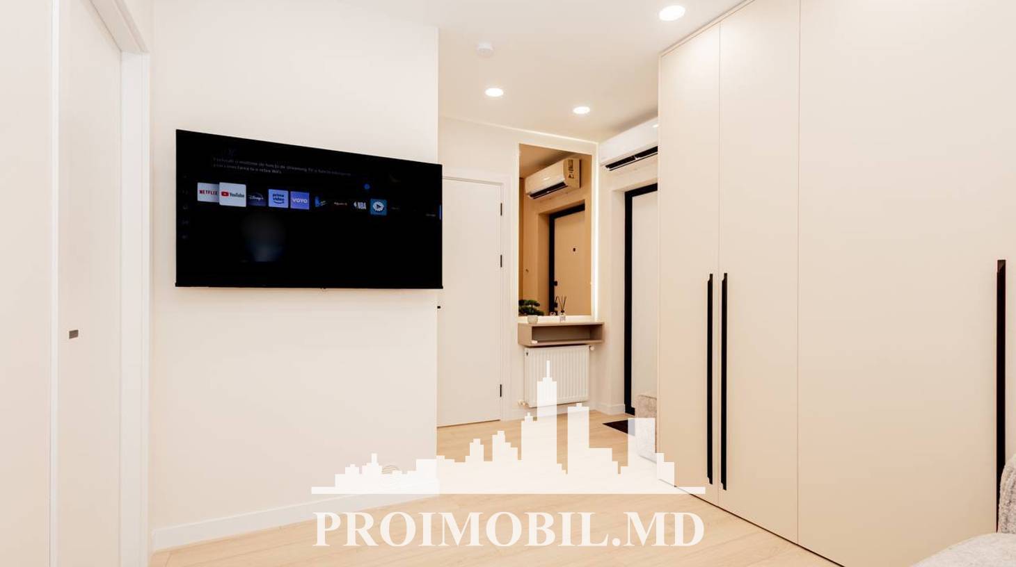 https://images.proimobil.md/RVOFAhSazq4hejlDS5uLZeuUdVl28Uh8YHKVSvsED0M/watermark:0.75:so:0:30:0.39/resize:fill:1460:816:1/gravity:ce/bG9jYWw6Ly8vZXN0YXRlL2xyLzg5MzkwYzdmLTk3NjEtNDUyNS1hMTBkLTk5MDcxMDdmMmViMy5qcGVn