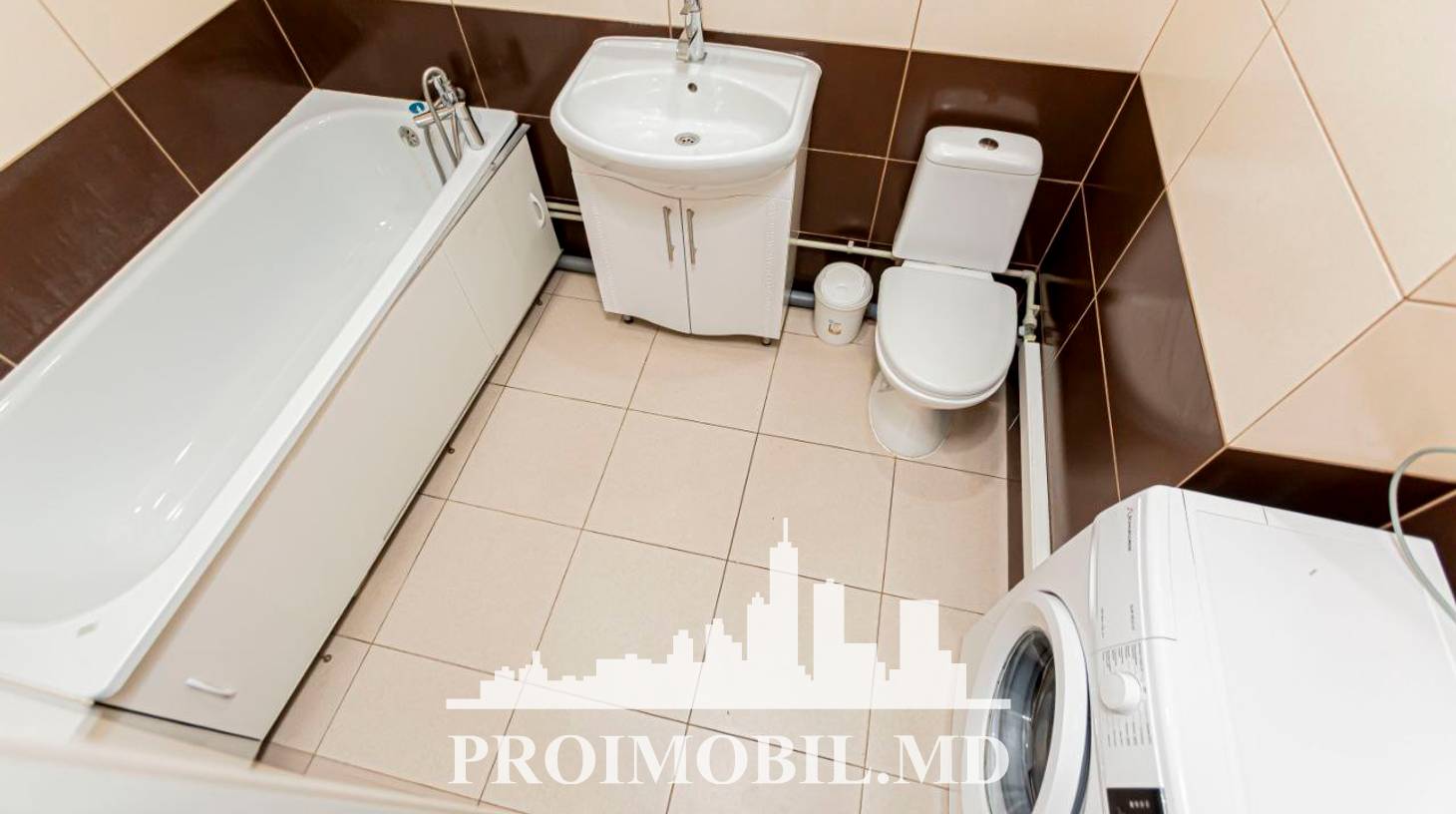 https://images.proimobil.md/RW_dN0Mhij-tUrMgyrdRBnBo0O0_eE5uWulK7nJRfsQ/watermark:0.75:so:0:30:0.39/resize:fill:1460:816:1/gravity:ce/bG9jYWw6Ly8vZXN0YXRlL2xyLzhjZTdiMDM0LWY2OTQtNDRlZS1hMThkLTgxZTg0OGZhMDA0ZC5qcGVn