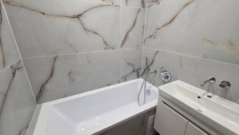 https://images.proimobil.md/RbzZ-HNIN0zQ2tvdhuDM75nJaALa2MbEA9AncNIY9kM/resize:fill:350:198:1/gravity:ce/bG9jYWw6Ly8vZXN0YXRlL2xyLzQ2YWVhNGY0LWU0NjEtNGE3MC05YWQzLThjMGU3OThkMWQzOC5qcGVn