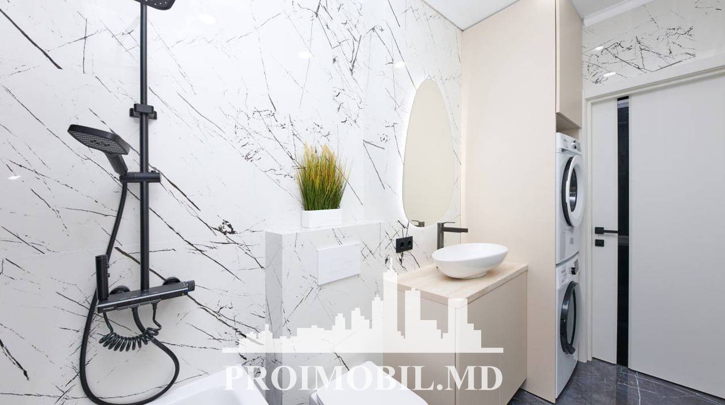 https://images.proimobil.md/Rdr3bH0VrX3AE4G6N-T_lz8GiX5sE5ZZKSsFLijnMvw/watermark:0.75:so:0:30:0.39/resize:fill:1460:816:1/gravity:ce/bG9jYWw6Ly8vZXN0YXRlL2xyLzMzYTFiM2E0LWQyZTYtNGE3NS1hZDE5LTQyOTc5MmJkNWYzZC5qcGVn