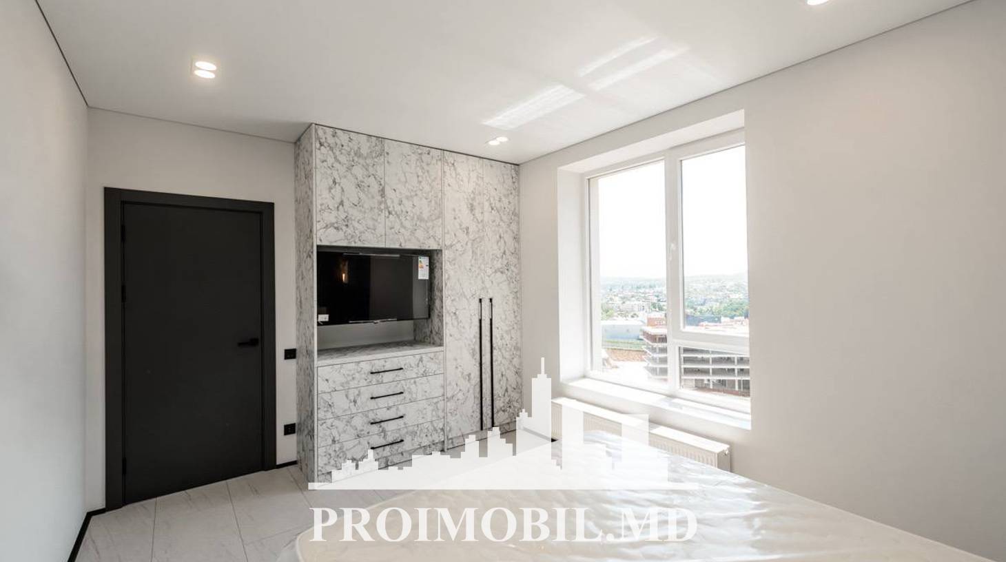 https://images.proimobil.md/RkFpwuNqR-l6JN-o8Zfzlt_Crag0wNpXVmbre7omU0c/watermark:0.75:so:0:30:0.39/resize:fill:1460:816:1/gravity:ce/bG9jYWw6Ly8vZXN0YXRlL2xyL2JkZWNjMTI1LWQ0YTctNDJhYy04NWMzLWRhNTA1M2JjMjlhMy5qcGVn