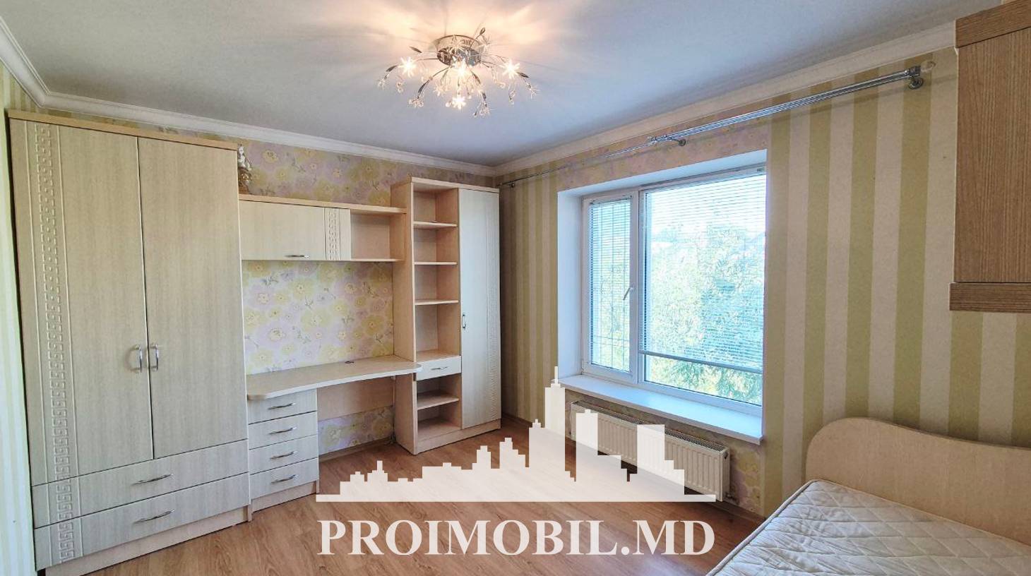 https://images.proimobil.md/RlEt5yoPsMOk8UOx6lXigS9NT2QXx0awo9nZv3g-Ge8/watermark:0.75:so:0:30:0.39/resize:fill:1460:816:1/gravity:ce/bG9jYWw6Ly8vZXN0YXRlL2xyLzI2MGQ2ZmQ0LWM1NjMtNDIyYS1hN2EzLWYxMzFiZWNhOWQ3YS5qcGVn