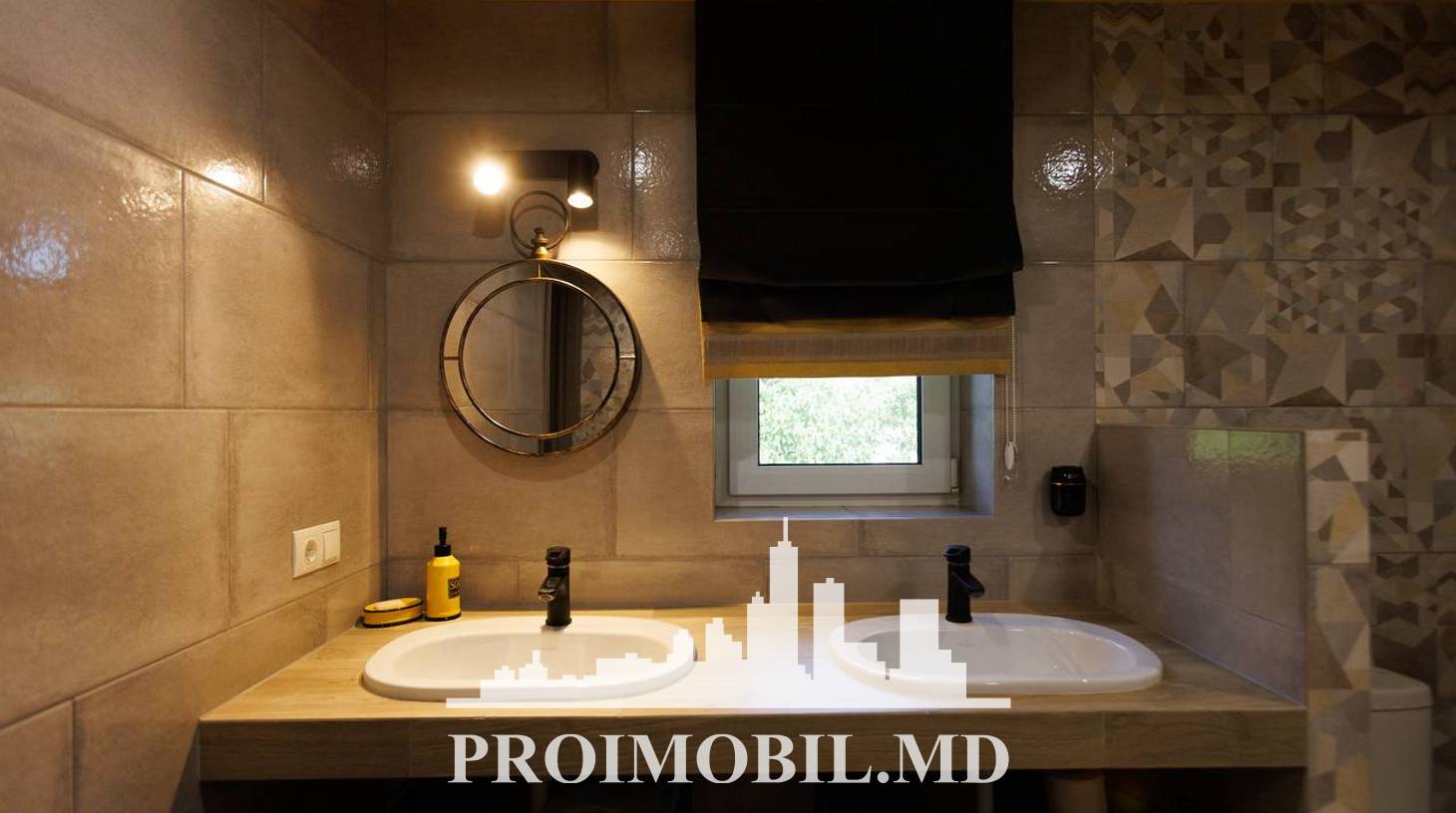 https://images.proimobil.md/Ro8o4fYgv_IUExWMxIQg-EvFKx04U22XnKKSFO3l4k0/watermark:0.75:so:0:30:0.39/resize:fill:1460:816:1/gravity:ce/bG9jYWw6Ly8vZXN0YXRlL2xyLzE5ZjUxZjA3LTQxMzMtNDgyNy1iZDJhLTVmNzE1OTk0M2I5OS5qcGVn