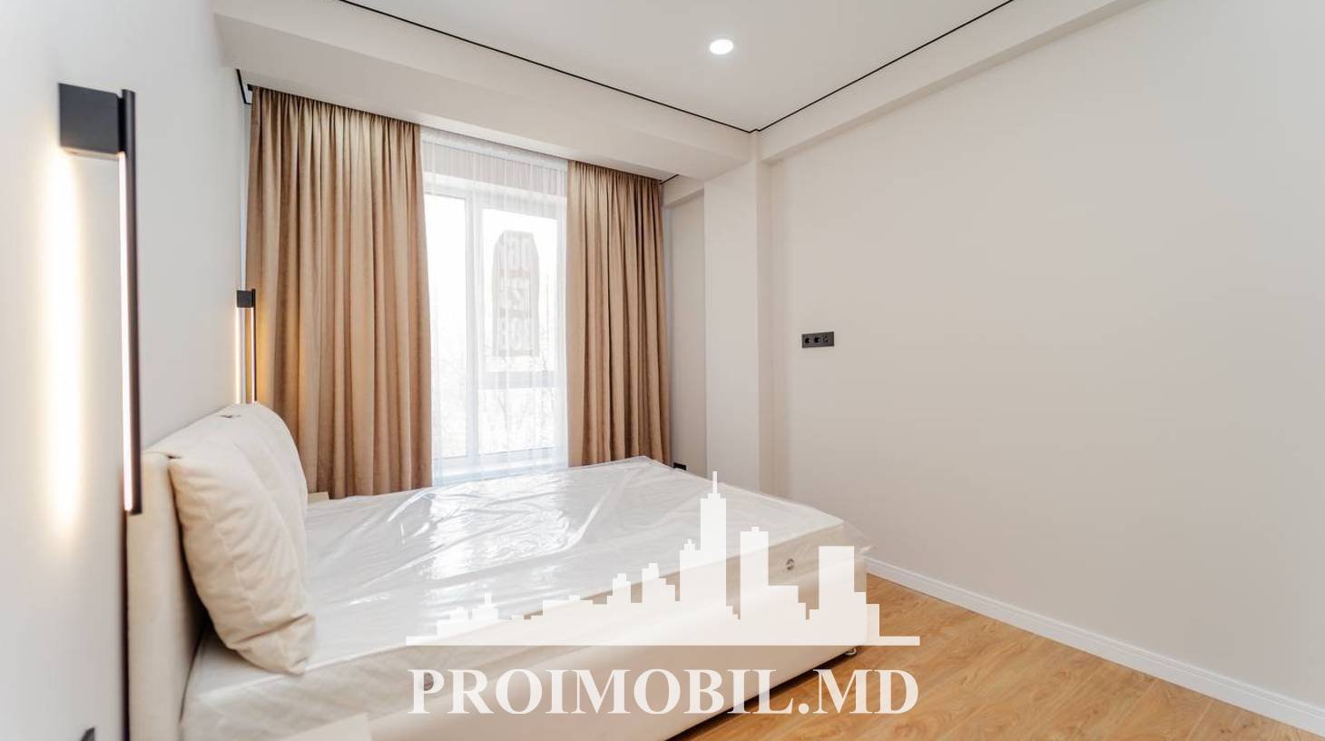 https://images.proimobil.md/RqoCreZtWAsuePxq2Qn4o4vM9bmqW8MS3ndM-gg1fGw/watermark:0.75:so:0:30:0.39/resize:fill:1460:816:1/gravity:ce/bG9jYWw6Ly8vZXN0YXRlL2xyL2Y2OGQ1ODU2LTczNTQtNGM5Yi1iNWJiLWRmZGQ3MDM3ZTVhMS5qcGVn