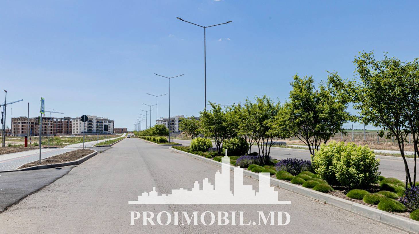 https://images.proimobil.md/Rs3igRBbv1Jz1I7mTk4YBMx0-Cs0I6BMURZtCQtfock/watermark:0.75:so:0:30:0.39/resize:fill:1460:816:1/gravity:ce/bG9jYWw6Ly8vZXN0YXRlL2xyLzA2YjM2MTNlLWMxNmItNDA1NS04ZWIyLTk1NTNkYTNhYzZmMy5qcGVn