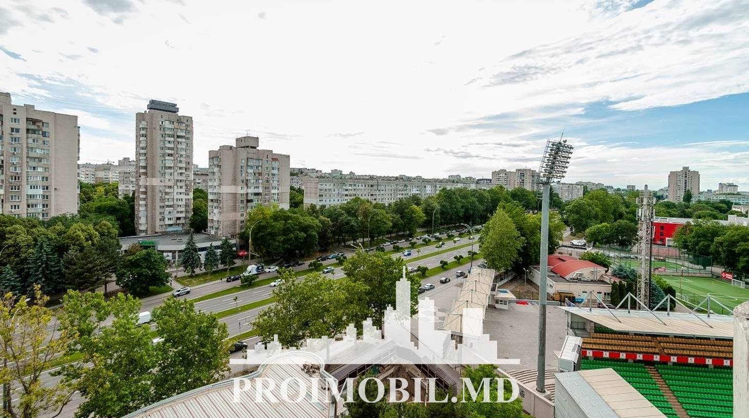 https://images.proimobil.md/Rsu7RniBCm53qByUkjf51NU802NIfI36-3LytBeKciI/watermark:0.75:so:0:30:0.39/resize:fill:1460:816:1/gravity:ce/bG9jYWw6Ly8vZXN0YXRlL2xyL2NlNWUxMmVjLThiYzAtNDMyYi1hMzYyLWEyNWUxZTBlMDNkMS5qcGVn