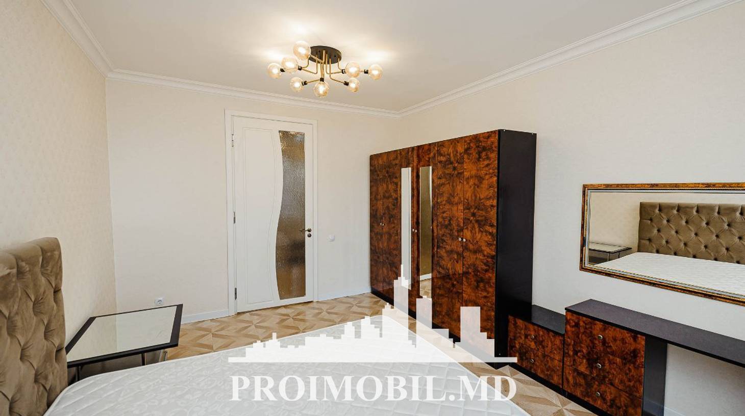 https://images.proimobil.md/RtkA86bOoa2jnN_alxbOOz1qTDwCfzJzXKxqMcK4PuU/watermark:0.75:so:0:30:0.39/resize:fill:1460:816:1/gravity:ce/bG9jYWw6Ly8vZXN0YXRlL2xyLzUxOGRiYTY3LTZhMjMtNGMzYi04ZmU5LTE2NjVmNDA5NzljYy5qcGVn