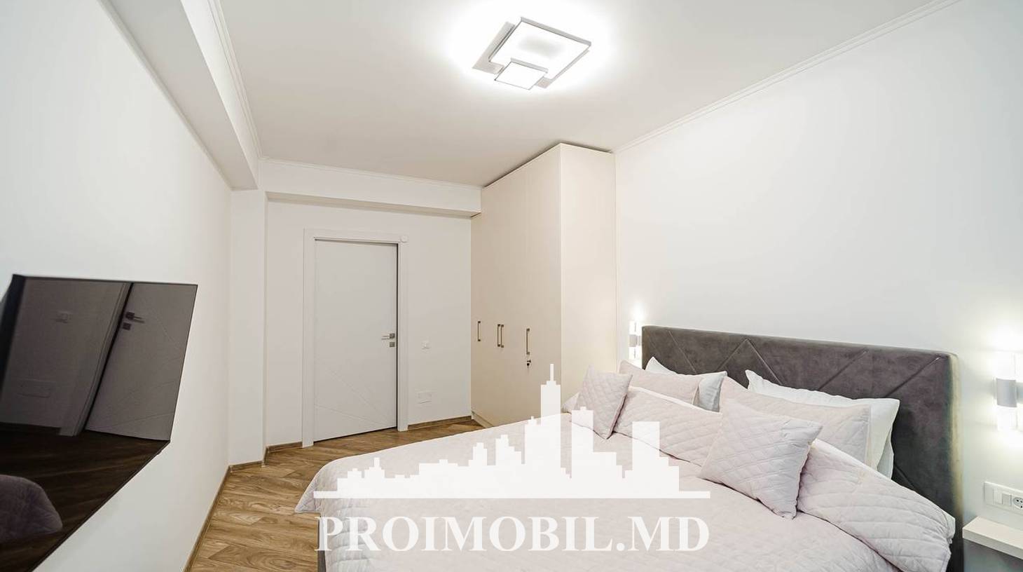 https://images.proimobil.md/RuwOgS9l7Op0xeKg2TD7dycK4pSRLF203RDTk9mIAHI/watermark:0.75:so:0:30:0.39/resize:fill:1460:816:1/gravity:ce/bG9jYWw6Ly8vZXN0YXRlL2xyLzFmOGU2NzBhLWQ2ZjctNGJiOS04NDU0LTYzY2Y2NzljZDg1ZS5qcGVn
