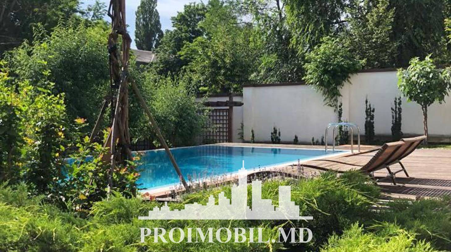 https://images.proimobil.md/RyGxx73YafOgSjYCOxvEDaxMVi00959No4IJ-QsabM8/watermark:0.75:so:0:30:0.39/resize:fill:1460:816:1/gravity:ce/bG9jYWw6Ly8vZXN0YXRlL2xyLzJmM2NmOTQxLTkzYzMtNDI4Zi1iMmIyLTQ1ZWNhMzE2Y2QwYi5qcGVn