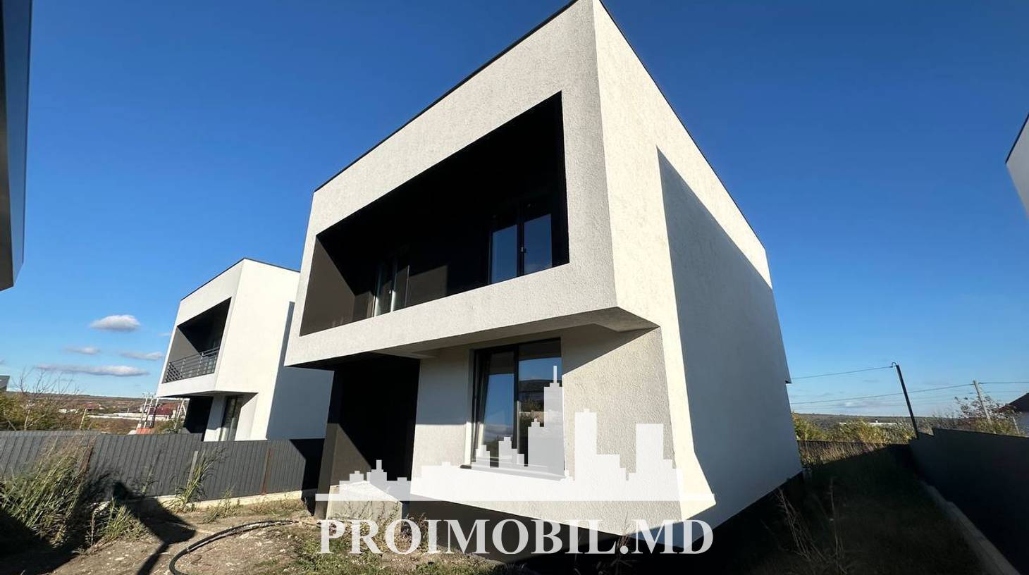 https://images.proimobil.md/S2zYgfBUupe4ZrS64w77-s37FK2w0B5aYihtIgoHQKA/watermark:0.75:so:0:30:0.39/resize:fill:1460:816:1/gravity:ce/bG9jYWw6Ly8vZXN0YXRlL2xyL2JhYjg4NDgzLTBmYjQtNDAwNC04ZTBhLWEyNzBlMGFjOTYwYS5qcGVn