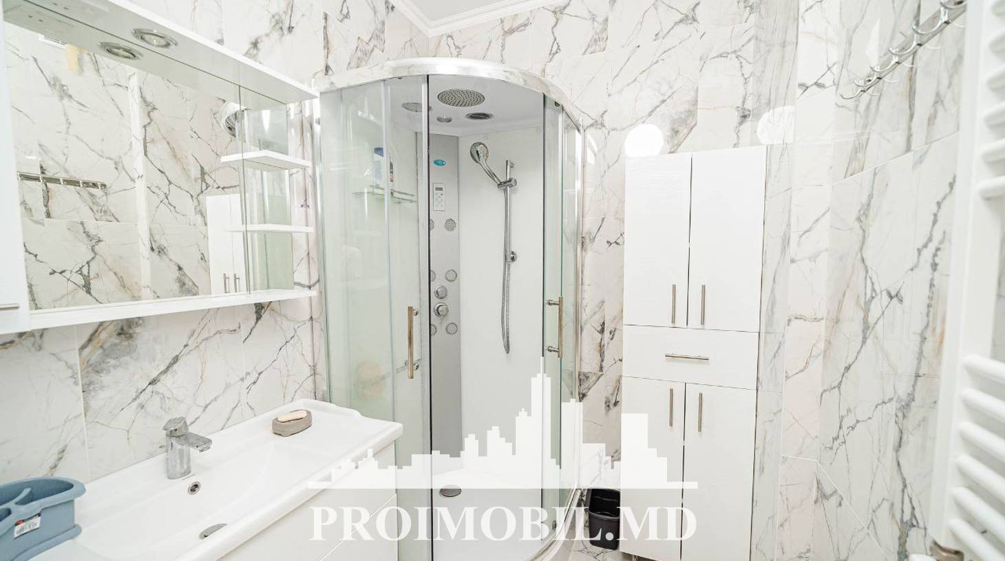 https://images.proimobil.md/S4Bps7XU2uAhL2JWOFOk4znEv4UY5BVJs07kbXu2H2o/watermark:0.75:so:0:30:0.39/resize:fill:1460:816:1/gravity:ce/bG9jYWw6Ly8vZXN0YXRlL2xyLzdkNGE1ZGUwLTIxZDgtNDU5Yy04ZGZkLWMyNWM1NWQ5NDgzNi5qcGVn