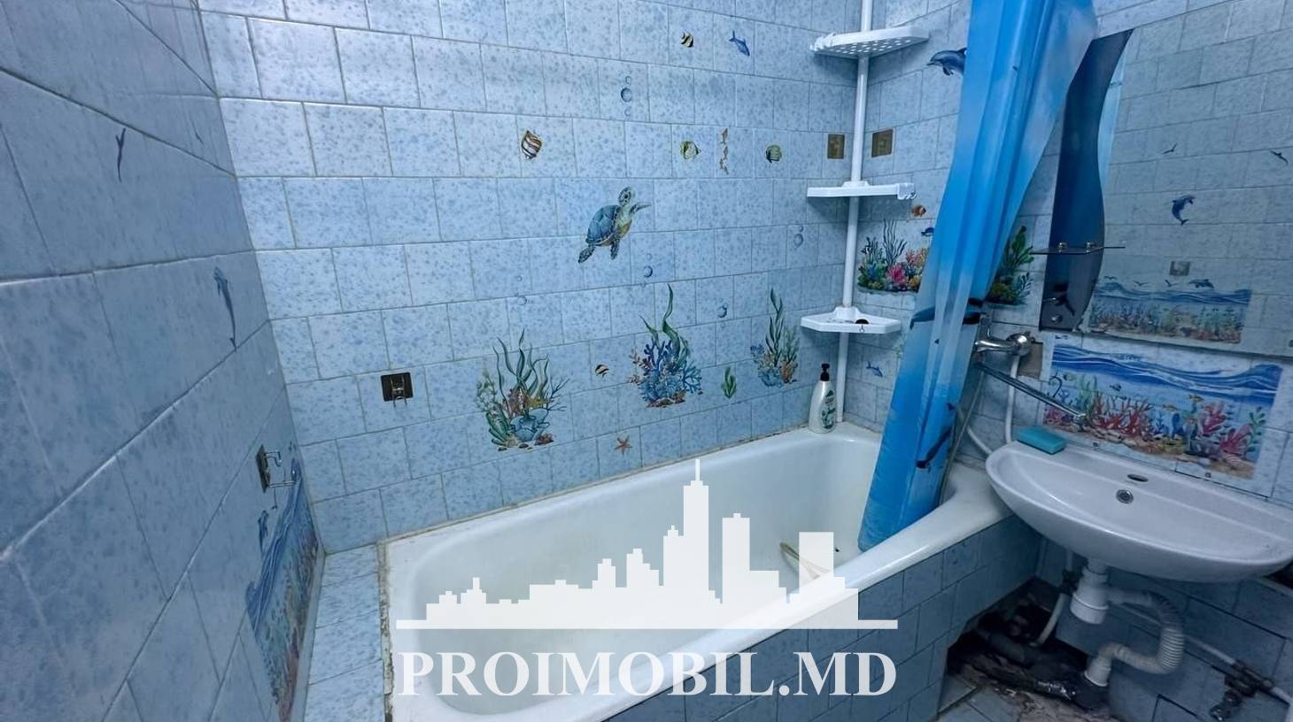 https://images.proimobil.md/S4s7n7LyELYlm4H8SQAw1C9IgQRHCqIOIxJB0TdQiHE/watermark:0.75:so:0:30:0.39/resize:fill:1460:816:1/gravity:ce/bG9jYWw6Ly8vZXN0YXRlL2xyLzdkZWQ3YzY4LTI1NjktNDdmOC1hYTQ0LTczZjRhM2Q0NDc4NC5qcGVn