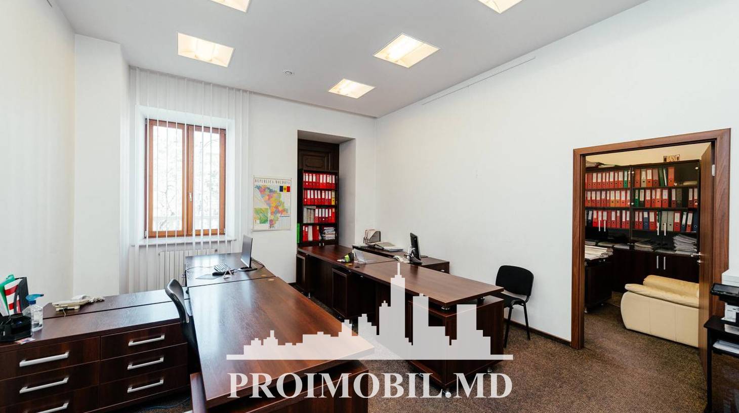 https://images.proimobil.md/S9LStCVgdwfwTBwd5Hz-vYKCxXG5iKcLZklLg0kK7yM/watermark:0.75:so:0:30:0.39/resize:fill:1460:816:1/gravity:ce/bG9jYWw6Ly8vZXN0YXRlL2xyLzVhZTY2ODgyLTQxOTAtNDJkZi1hOTljLTA5ODZmZWRkZjY0Ny5qcGVn