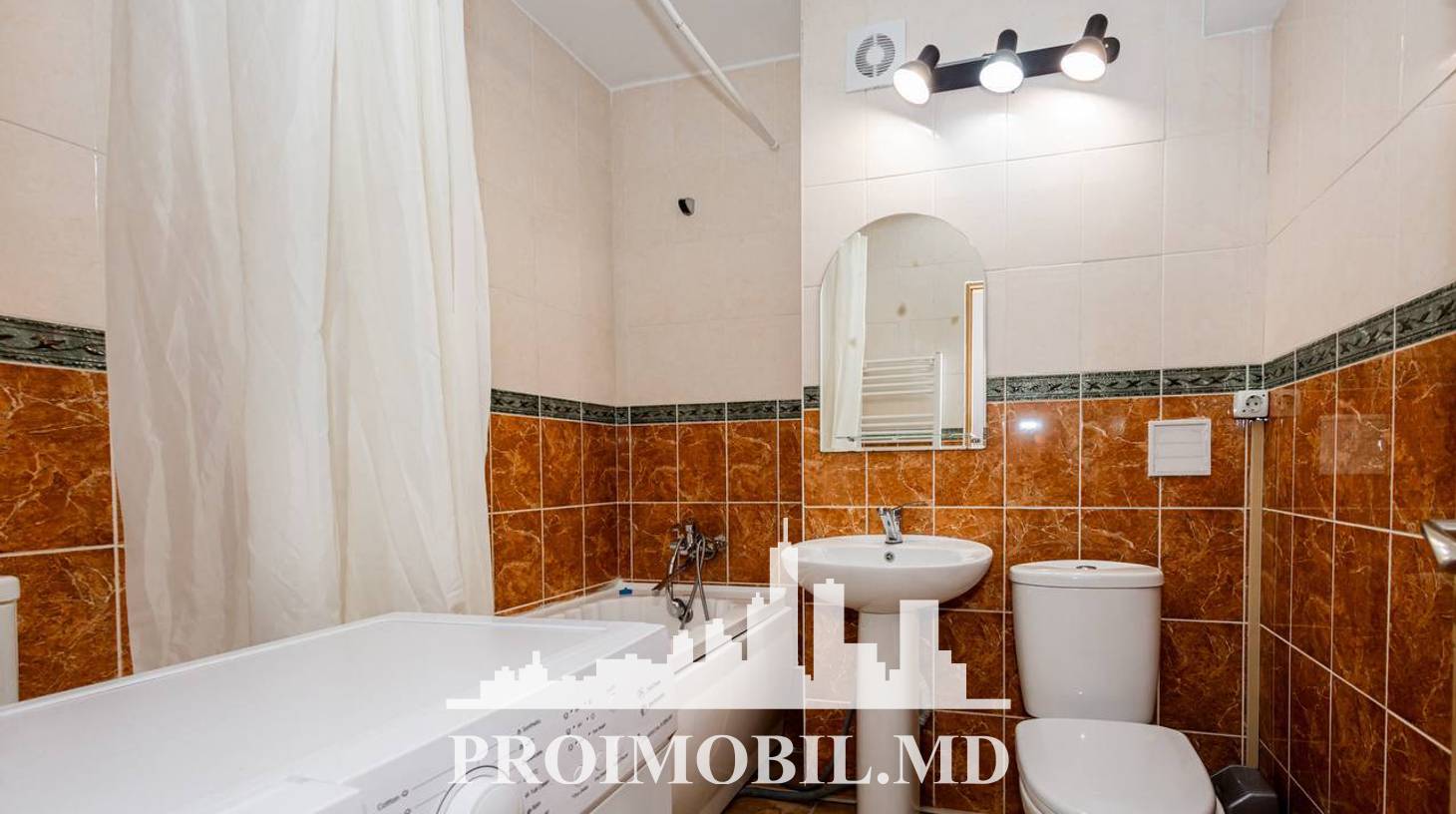 https://images.proimobil.md/SAvSc8FWkVOQcY-e5A4CBwP8g-175aIGRBmPqsRvAIE/watermark:0.75:so:0:30:0.39/resize:fill:1460:816:1/gravity:ce/bG9jYWw6Ly8vZXN0YXRlL2xyLzk4MjAwY2U0LWYwMzEtNDI1YS1hNWQ3LTIyYmI4NjUwZmQzMi5qcGVn