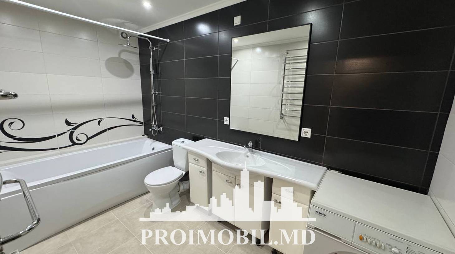 https://images.proimobil.md/SKu_dmcqtkgelFMMBaniktHxw-u4qusIzxQ_wzFq-iE/watermark:0.75:so:0:30:0.39/resize:fill:1460:816:1/gravity:ce/bG9jYWw6Ly8vZXN0YXRlL2xyL2RiY2E0OWM0LTBlMDEtNDhjNi05YjY2LWYxOGZjZDNlNTRlZS5qcGVn