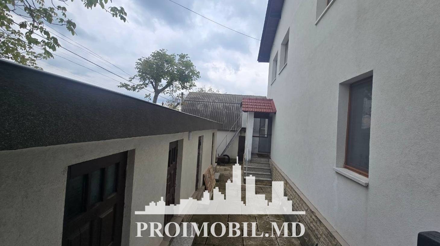 https://images.proimobil.md/SL9PrT_-WtSA57hBI7Qxf_nxp2YGqev_AmWNryx0-JM/watermark:0.75:so:0:30:0.39/resize:fill:1460:816:1/gravity:ce/bG9jYWw6Ly8vZXN0YXRlL2xyL2EzZWRkM2M2LTY1MWEtNGQ3ZC05ZmY3LWM3NTgyYTYzOWMzZC5qcGVn