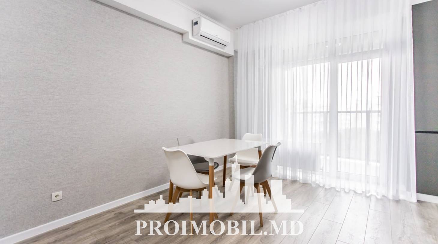 https://images.proimobil.md/SNoMRF6ixUJ__0mTHk29n-0dlKjIpeqo5IRc4EnNkpI/watermark:0.75:so:0:30:0.39/resize:fill:1460:816:1/gravity:ce/bG9jYWw6Ly8vZXN0YXRlL2xyLzljYWRiNDE3LTY2OGEtNGQxZi05ZmRhLTNhMWM2MmYwZDE0Yi5qcGVn
