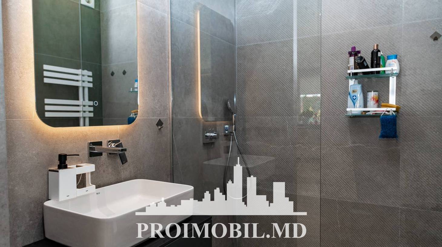 https://images.proimobil.md/SSBZ1YZOCp4uIft0KpsB9MYnETREwF03t38hUtrEUlI/watermark:0.75:so:0:30:0.39/resize:fill:1460:816:1/gravity:ce/bG9jYWw6Ly8vZXN0YXRlL2xyLzIyNmVhODUyLTE5OTItNDcxMC05NmZkLTg5ZTJiNDE4OTJkOC5qcGVn