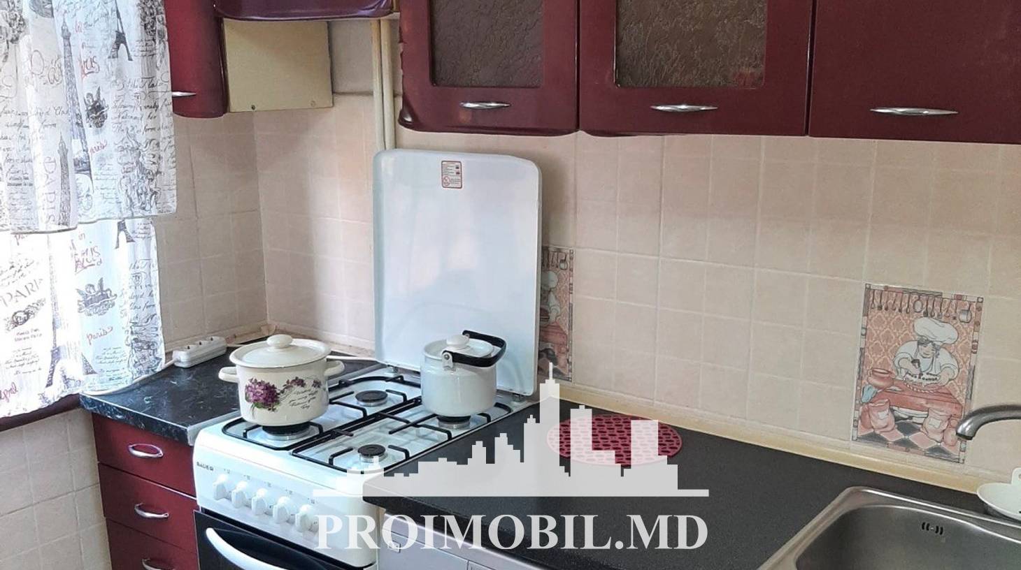 https://images.proimobil.md/SSE3qghr8xqobKy6QQY_oLJOtp7u63Jg8EOArEOch9Y/watermark:0.75:so:0:30:0.39/resize:fill:1460:816:1/gravity:ce/bG9jYWw6Ly8vZXN0YXRlL2xyLzdiMWY3NjBlLTBlYTQtNDE2MS1iNTk4LWM0Y2YzNzFlOTE2ZC5qcGVn