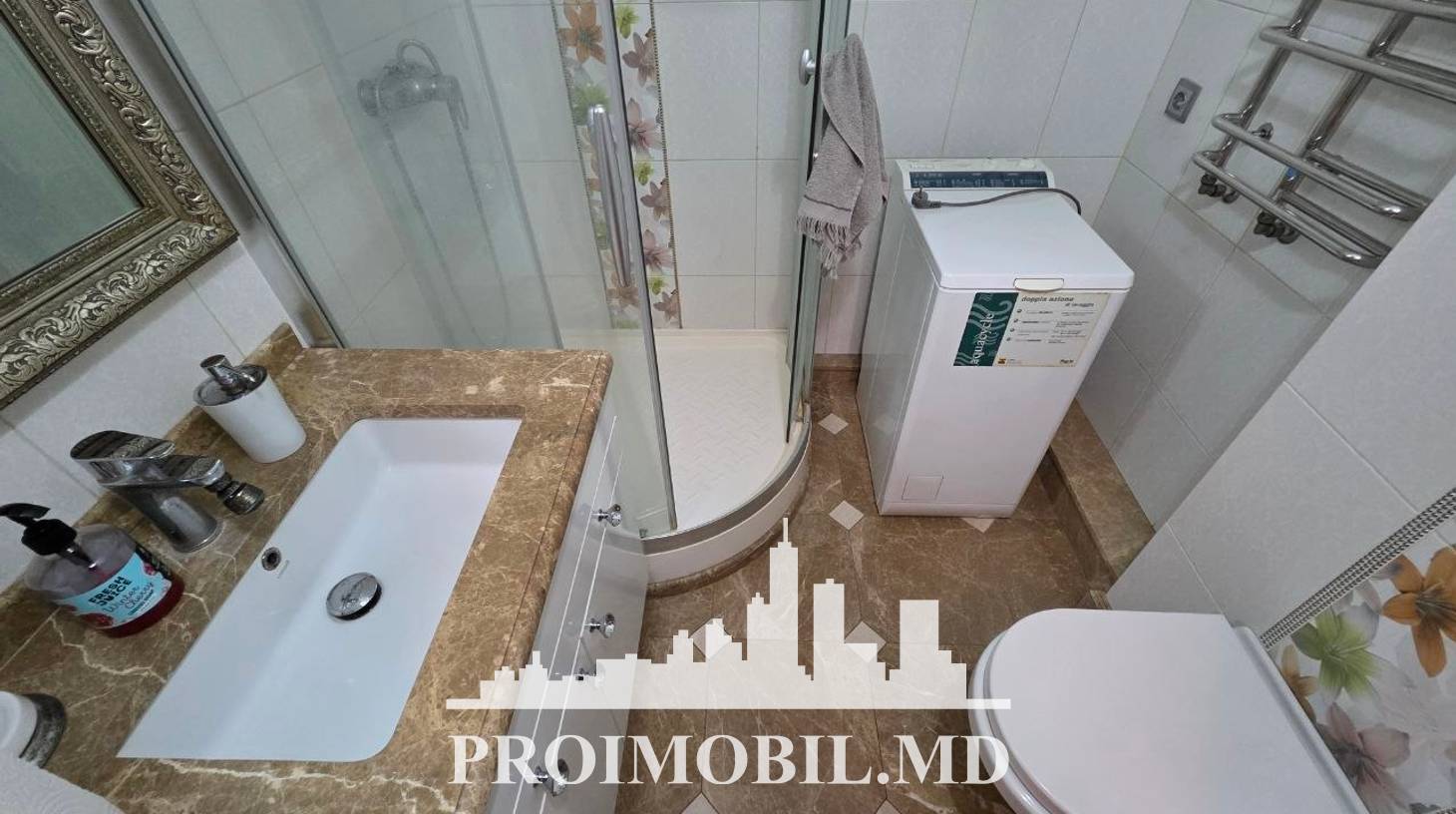 https://images.proimobil.md/SWXvL_N0Ka5wreSUD9AQWGo9UUb3-2aMuI-7EKAhKa0/watermark:0.75:so:0:30:0.39/resize:fill:1460:816:1/gravity:ce/bG9jYWw6Ly8vZXN0YXRlL2xyL2YzMDQ1ZDYzLWQ2YTUtNGM5My04YTQyLWM0NDEwMjMwZWVjYS5qcGVn