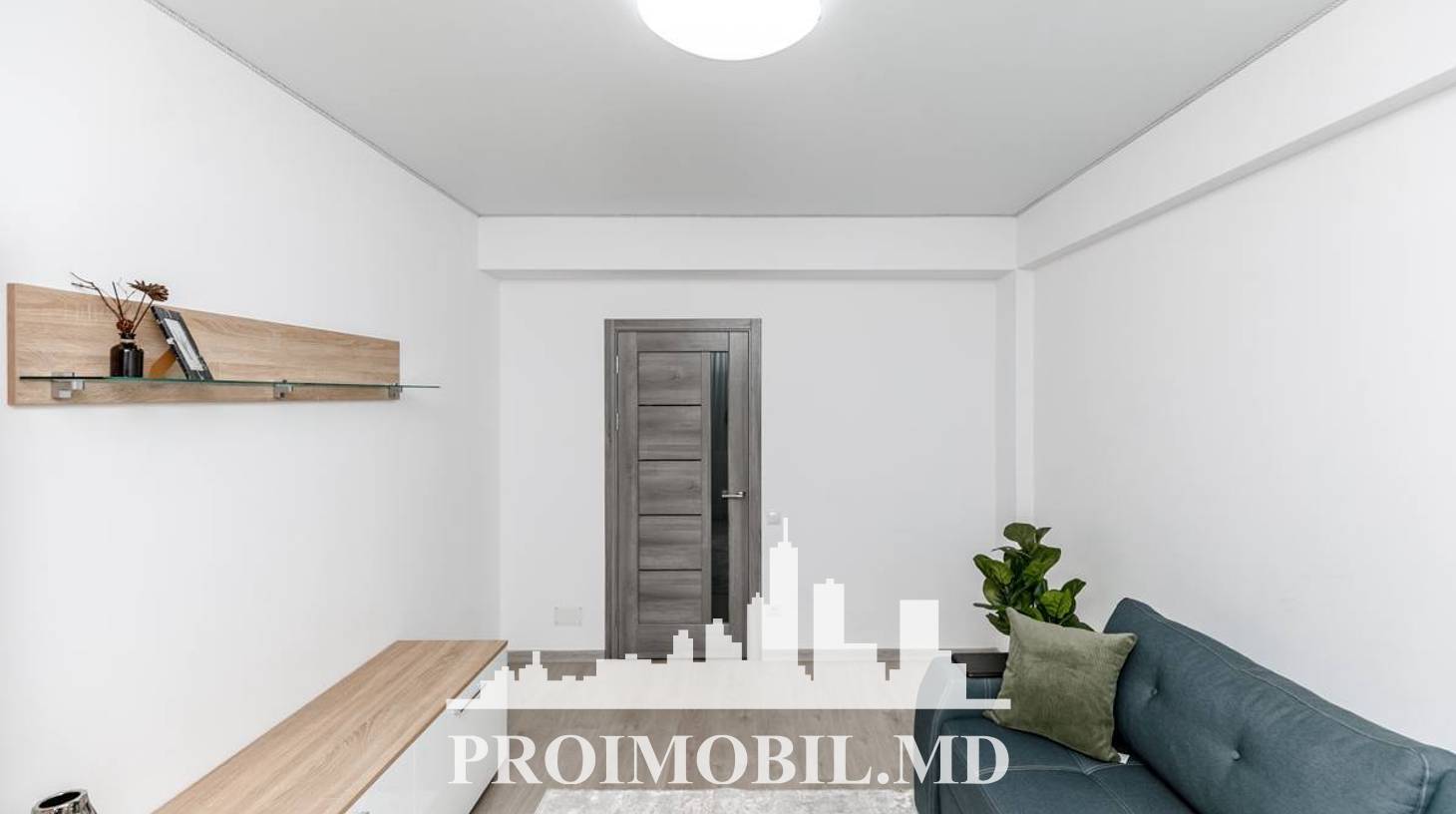 https://images.proimobil.md/SZfE5V3Ttvkaxl8A9rKlTHU9vZ92eGtVQ9uJm18pbuc/watermark:0.75:so:0:30:0.39/resize:fill:1460:816:1/gravity:ce/bG9jYWw6Ly8vZXN0YXRlL2xyLzVjN2E4M2FhLTk1MzktNGM4Ny04NTI4LTRlNzJlZmNkZTUyZS5qcGVn