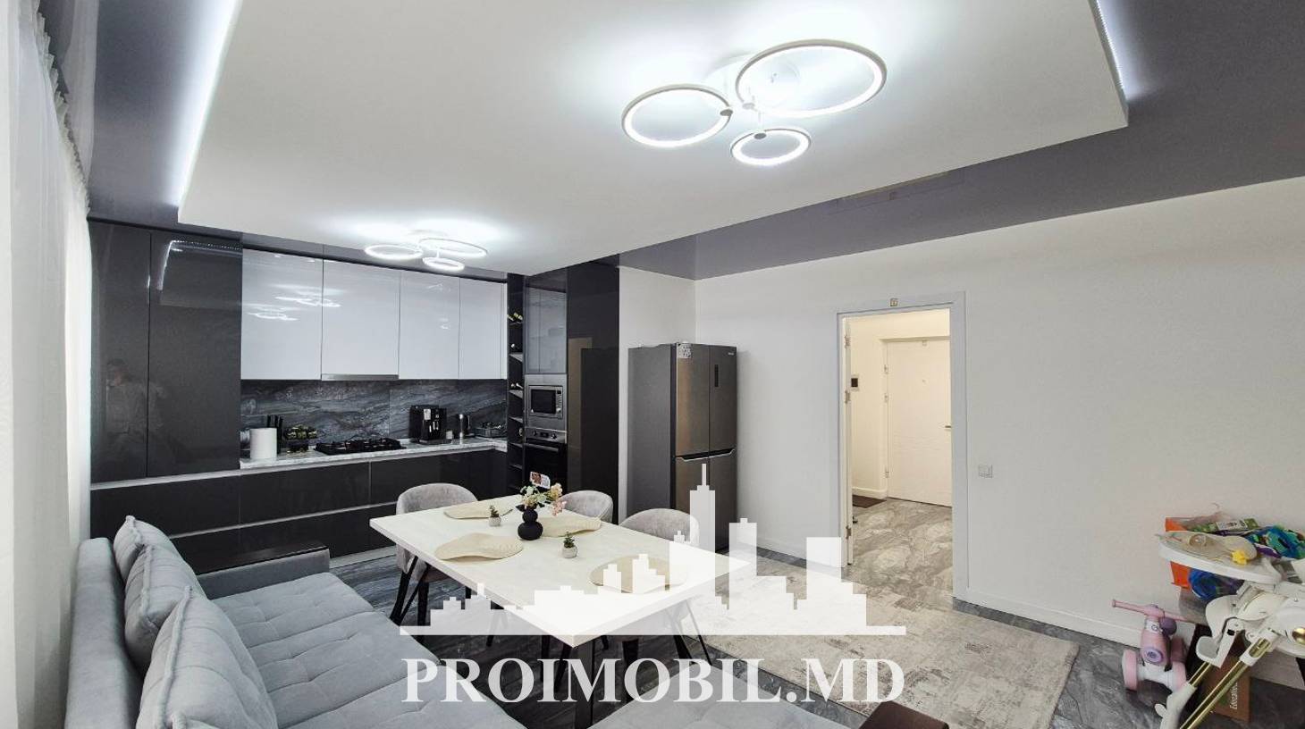 https://images.proimobil.md/SeDOPvc5KQovm1ZD01c8I16RyQiOzeLF0hmT02eXC4c/watermark:0.75:so:0:30:0.39/resize:fill:1460:816:1/gravity:ce/bG9jYWw6Ly8vZXN0YXRlL2xyL2FkOWI4MTJjLWJkNTYtNDE1Ni05Y2MwLTgzM2ZmODNmM2QzZi5qcGVn