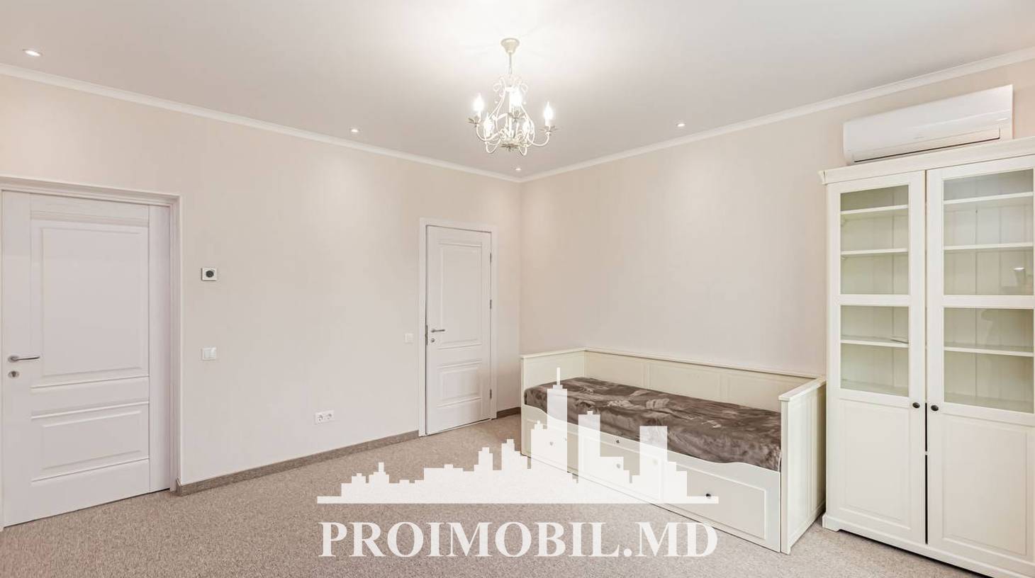 https://images.proimobil.md/SntdpUzKgB81jbQm21K2Y7nL47PFTXP3YO7am2HHKzw/watermark:0.75:so:0:30:0.39/resize:fill:1460:816:1/gravity:ce/bG9jYWw6Ly8vZXN0YXRlL2xyL2I4YzBiMjYxLWZmZTUtNGJhNy1hZmM2LTAzM2VmMzJjMjE5OC5qcGVn