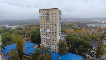 https://images.proimobil.md/SqYnthzEvHChu1R8Dfq-showIYgYv2BV-SkChP0_BbA/resize:fill:350:198:1/gravity:ce/bG9jYWw6Ly8vZXN0YXRlL2xyLzhmNzY5MWIwLThiM2MtNDllOC1iZmM5LTgzMmY5YjY0YjAxYi5qcGVn