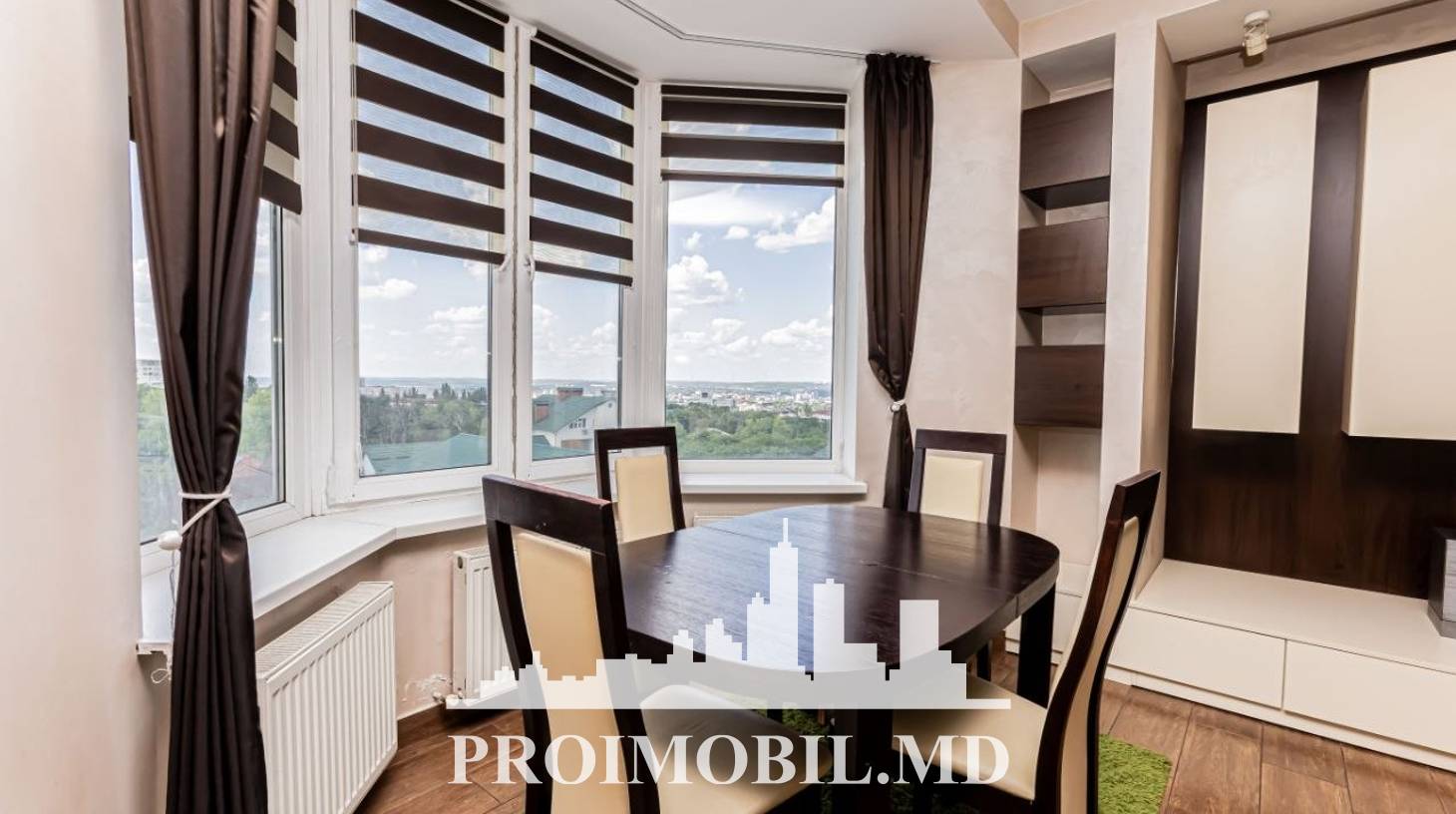 https://images.proimobil.md/StRneJ-ODxx3jVW7ZZnpIp4q6Dp9i_Epc0VweG-IX3Y/watermark:0.75:so:0:30:0.39/resize:fill:1460:816:1/gravity:ce/bG9jYWw6Ly8vZXN0YXRlL2xyL2NkMDk4MTE3LWRmMzYtNGQ4Zi04ZDhkLWY4MDEwNGFlZWNhMy5qcGVn