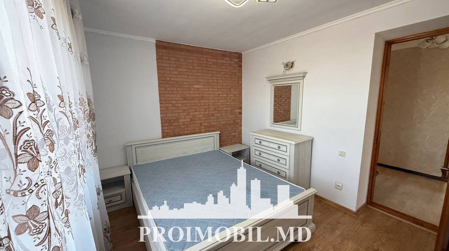 https://images.proimobil.md/Su4ycZT-mvJd_Ef1KFgavNX_cyXvsL2AeONHc84r9rk/watermark:0.75:so:0:30:0.39/resize:fill:1460:816:1/gravity:ce/bG9jYWw6Ly8vZXN0YXRlL2xyL2JjNzY5NzU5LTIzYjMtNDU2NC1iZGI5LTVmNzE3ZjkxZWEzNC5qcGVn