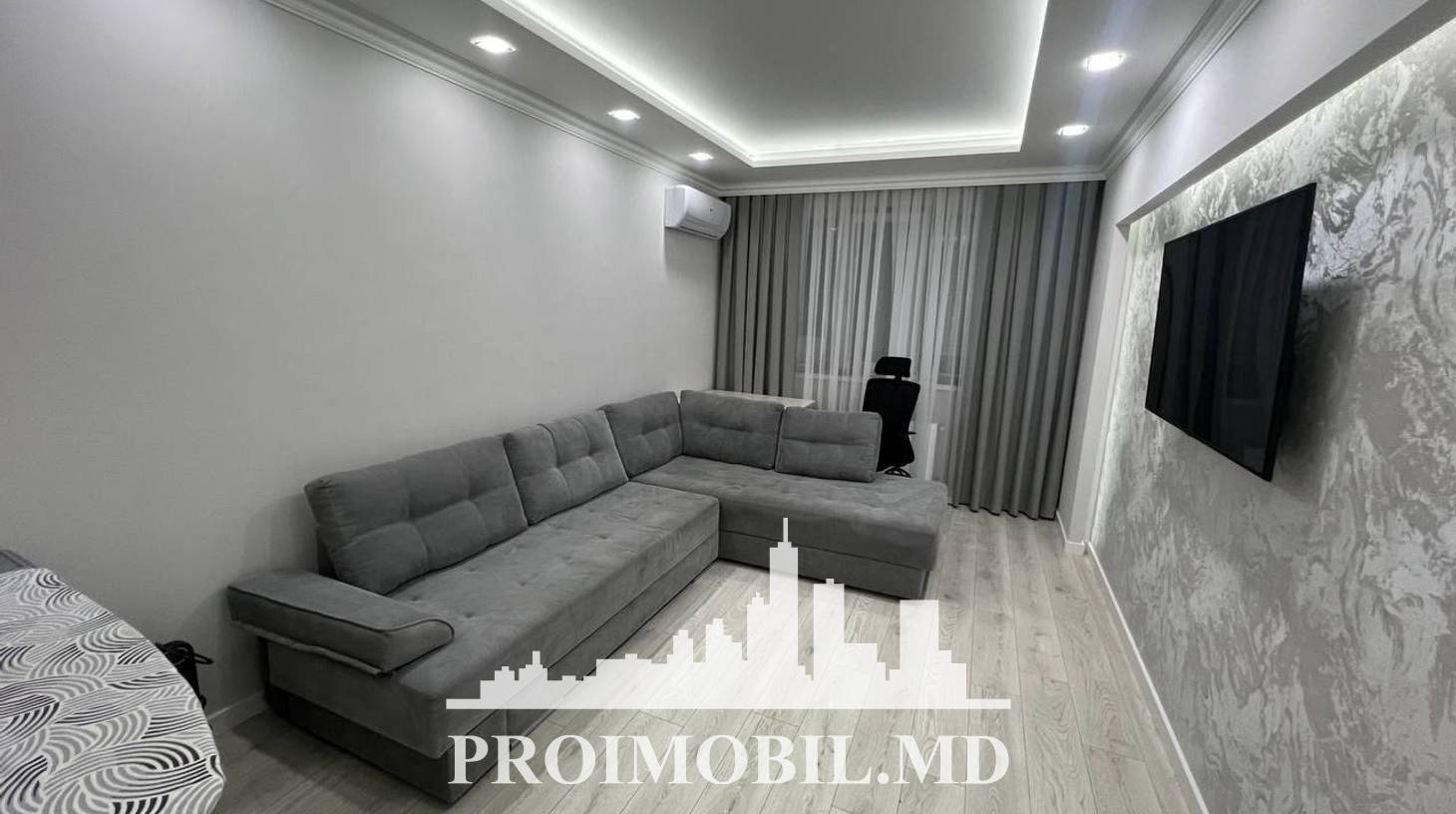 https://images.proimobil.md/SvTYBQa-dO2xEjF897yemIWAXaQ7h9EvFtJoCDYc4gU/watermark:0.75:so:0:30:0.39/resize:fill:1460:816:1/gravity:ce/bG9jYWw6Ly8vZXN0YXRlL2xyL2RhYjI0Yjk5LTMzMWMtNDI2NS1hZDA2LWU5ZTI0MmM0YzNlNS5qcGVn