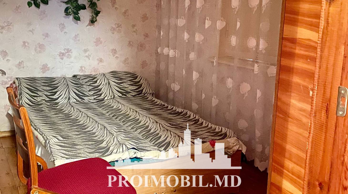 https://images.proimobil.md/Sxzc6iios86gvflD0MLyRKmmwEp208zyrZTpdkzIGmM/watermark:0.75:so:0:30:0.39/resize:fill:1460:816:1/gravity:ce/bG9jYWw6Ly8vZXN0YXRlL2xyLzVhMDFmODU1LWZhN2EtNGNmZS04ZDJmLTE0NTkxZDhkZDU2Mi5qcGVn
