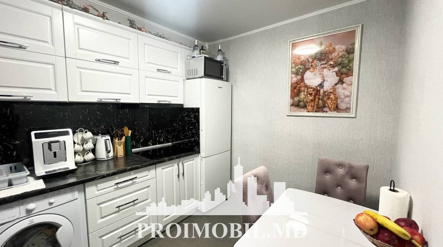 https://images.proimobil.md/SzsrV3On8UXRv3U6Hk4T2J_86pARjdXQIbopIq5_MOQ/watermark:0.75:so:0:30:0.39/resize:fill:1460:816:1/gravity:ce/bG9jYWw6Ly8vZXN0YXRlL2xyL2FhMWUyNWZjLTQyNDctNDU3Ni05ZmVjLWJiZTVmOWJlNTBjYS5qcGVn
