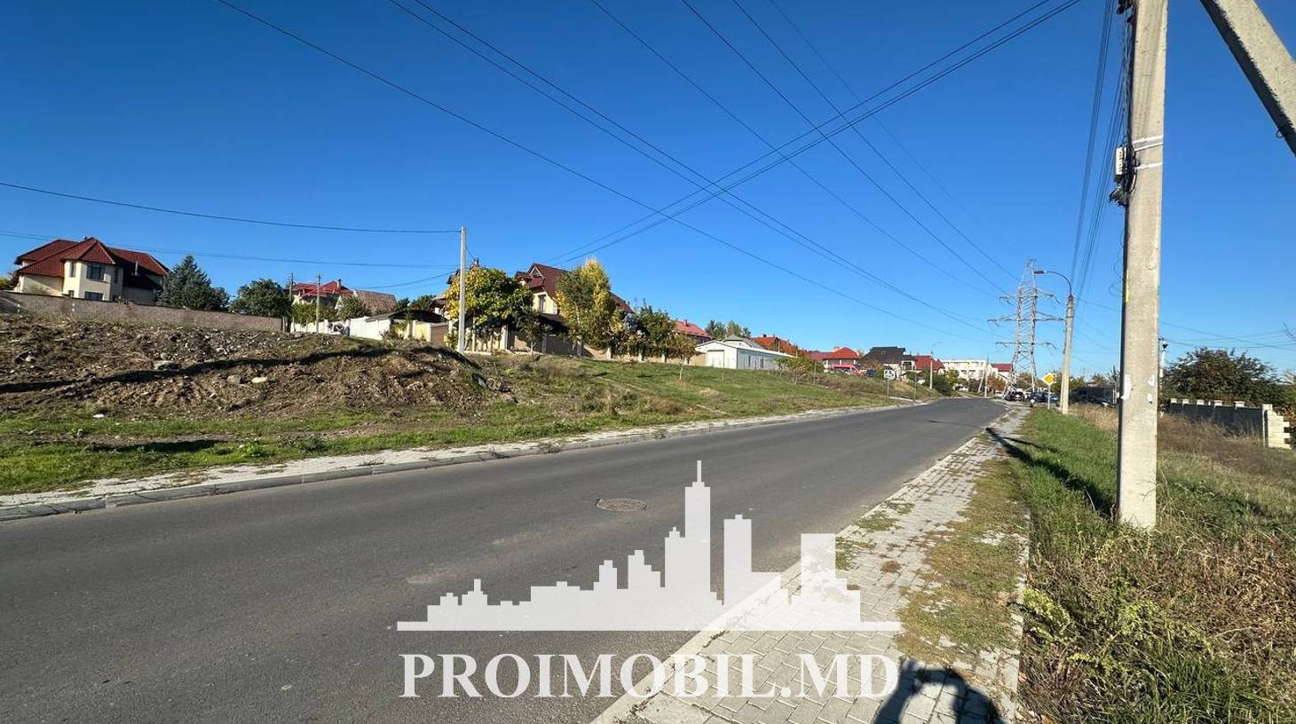 https://images.proimobil.md/T264frQbl0d2NPhuWntO_diyeaPyMKmqYm-pRWYX61c/watermark:0.75:so:0:30:0.39/resize:fill:1460:816:1/gravity:ce/bG9jYWw6Ly8vZXN0YXRlL2xyLzE4NjlkMTY0LWEwNzAtNDgwMi05MTJhLTg1NWEwMmYwODdhNS5qcGVn