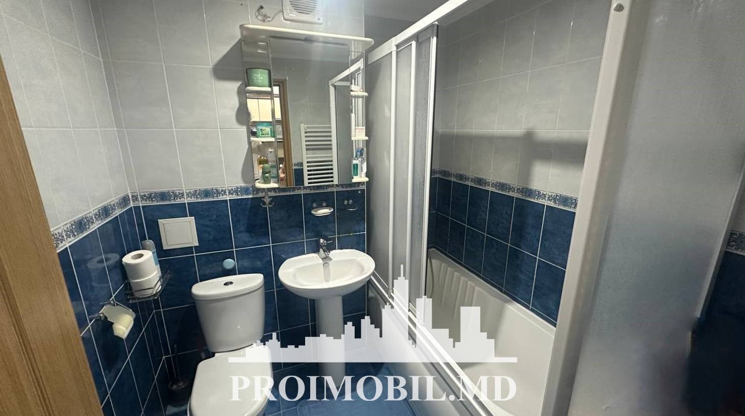https://images.proimobil.md/T5y9FPWoFnN6sDiAKZE1Rlte_34ILSN0K18XHh0S3Rg/watermark:0.75:so:0:30:0.39/resize:fill:1460:816:1/gravity:ce/bG9jYWw6Ly8vZXN0YXRlL2xyLzQ0YWIxMDk0LTgyZDctNDYzMS1iYzI2LTQ4ZTQxYTU1ZGMwNi5qcGVn